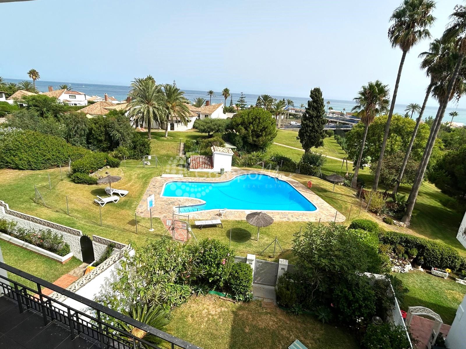 Duplex en Bahia Dorada, Estepona