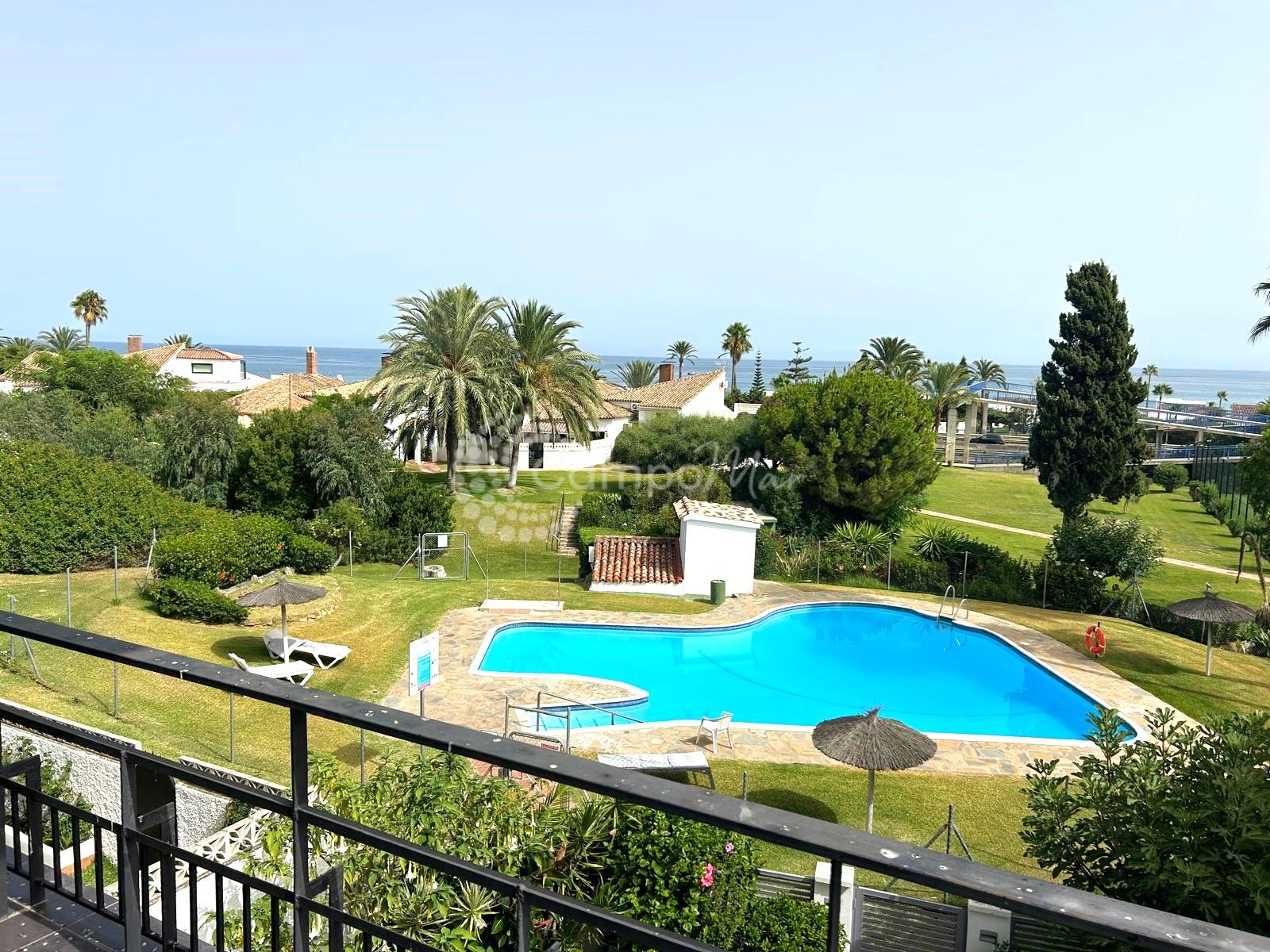 Duplex en Bahia Dorada, Estepona