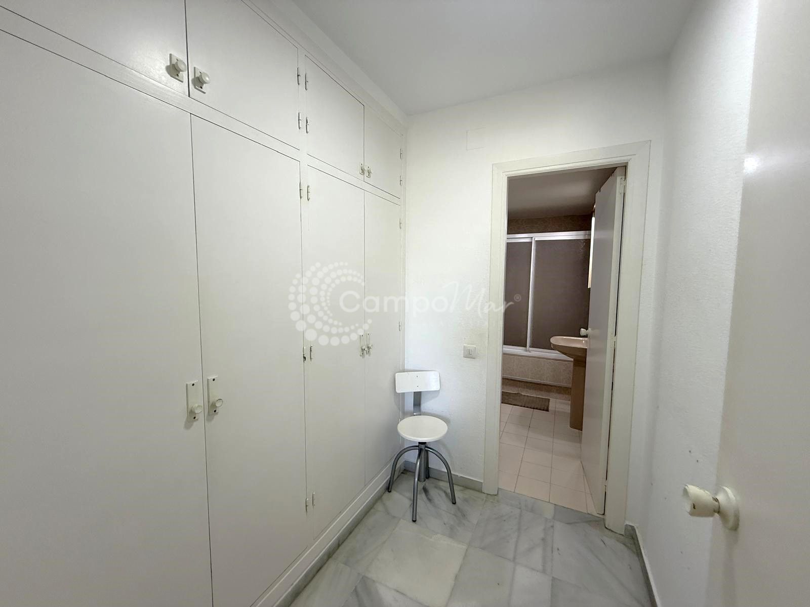Apartment in Seghers, Estepona