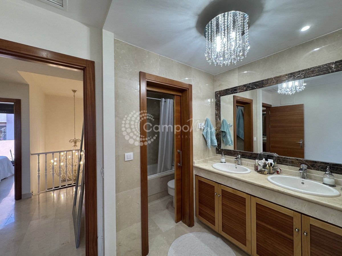 Town House in Valle Romano, Estepona