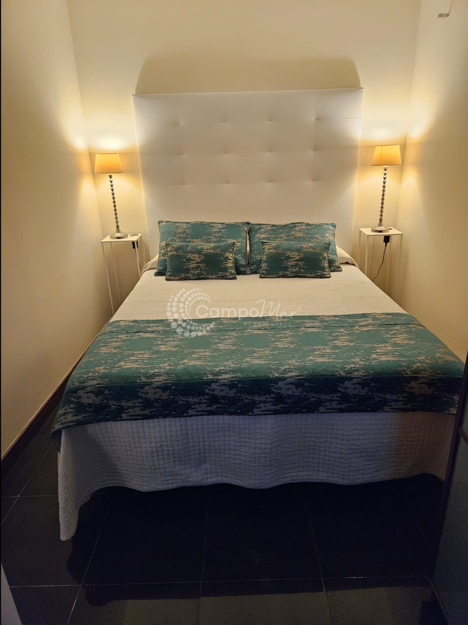 Apartamento Planta Baja en Bahia de la Plata, Estepona