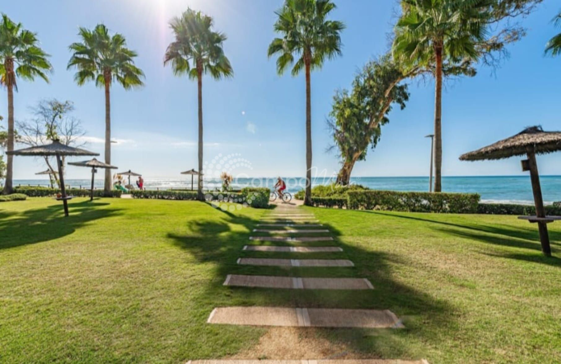 Apartamento Planta Baja en Bahia de la Plata, Estepona