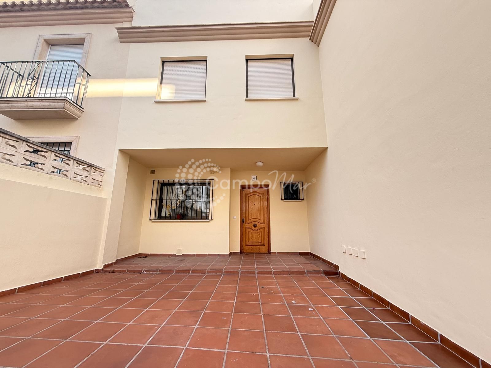 Town House in Estepona Town, Estepona