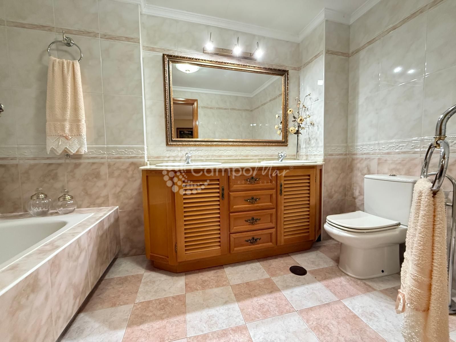 Casa en Estepona Old Town, Estepona