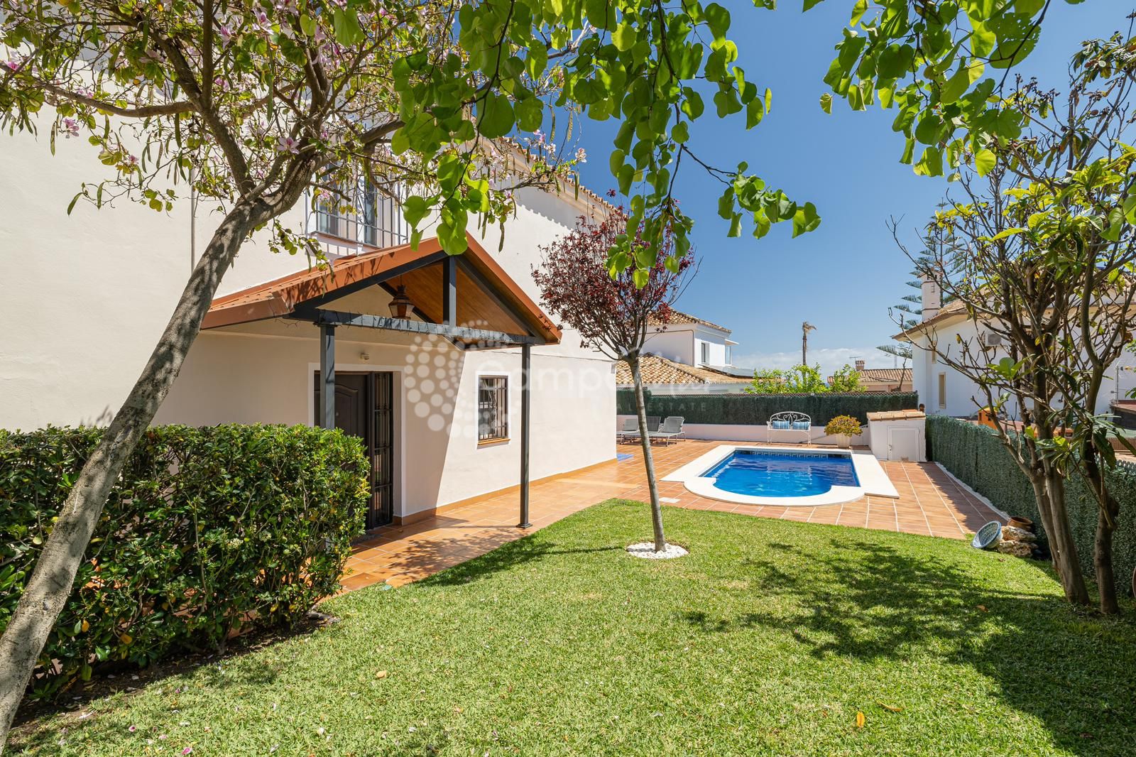 Chalet in Seghers, Estepona