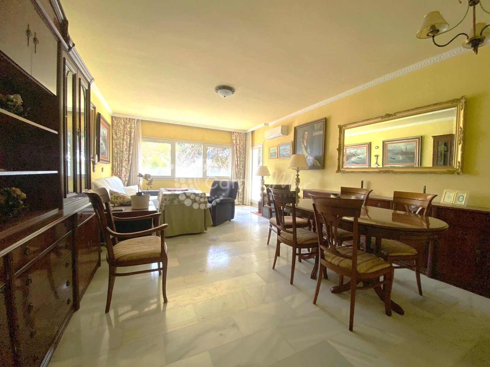 Apartment in Estepona Centre, Estepona