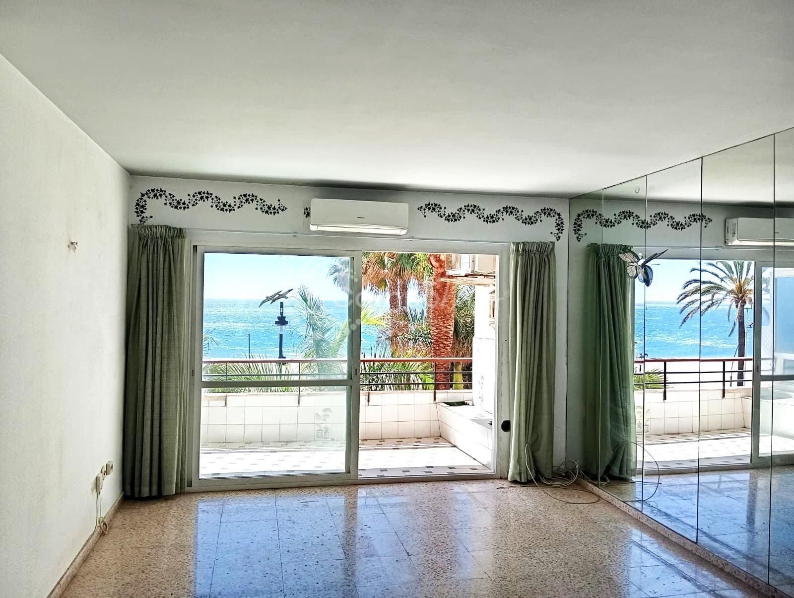 Apartment in Estepona Town, Estepona