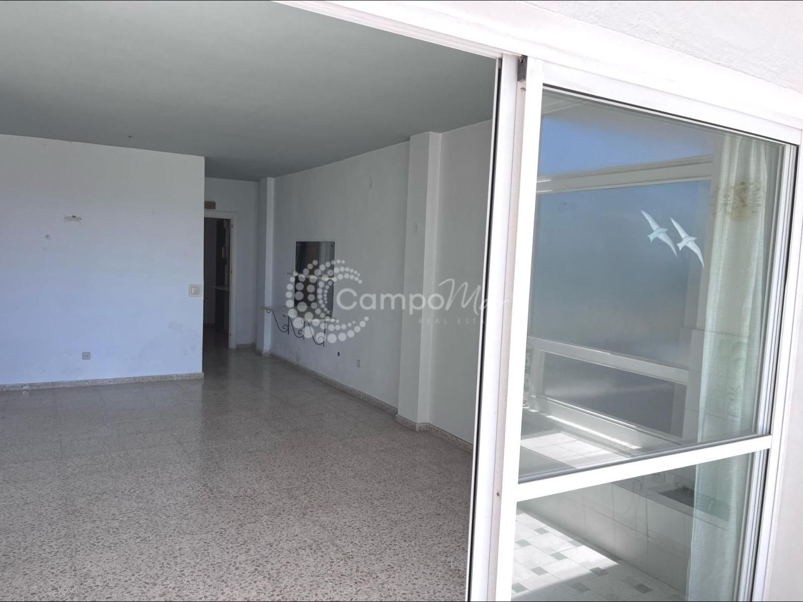Apartment in Estepona Town, Estepona