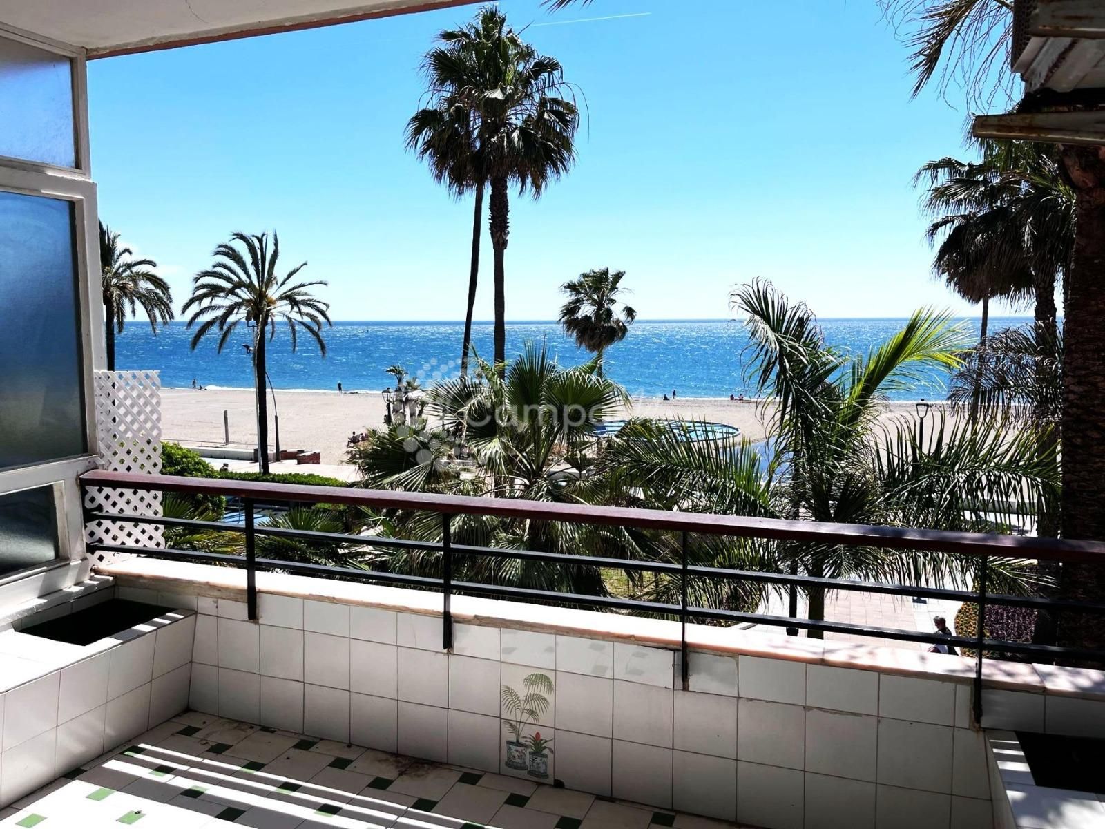 Apartment in Estepona Town, Estepona