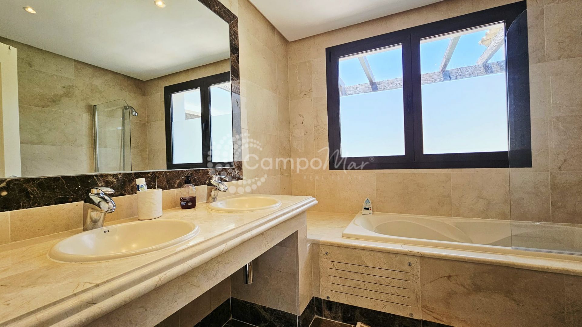 Villa en Estepona West, Estepona