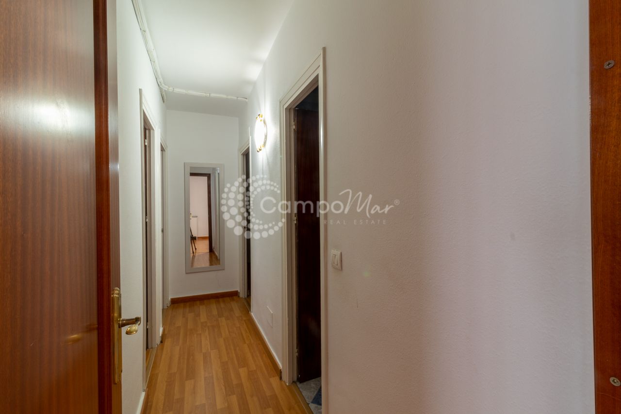Apartment in Estepona Town, Estepona