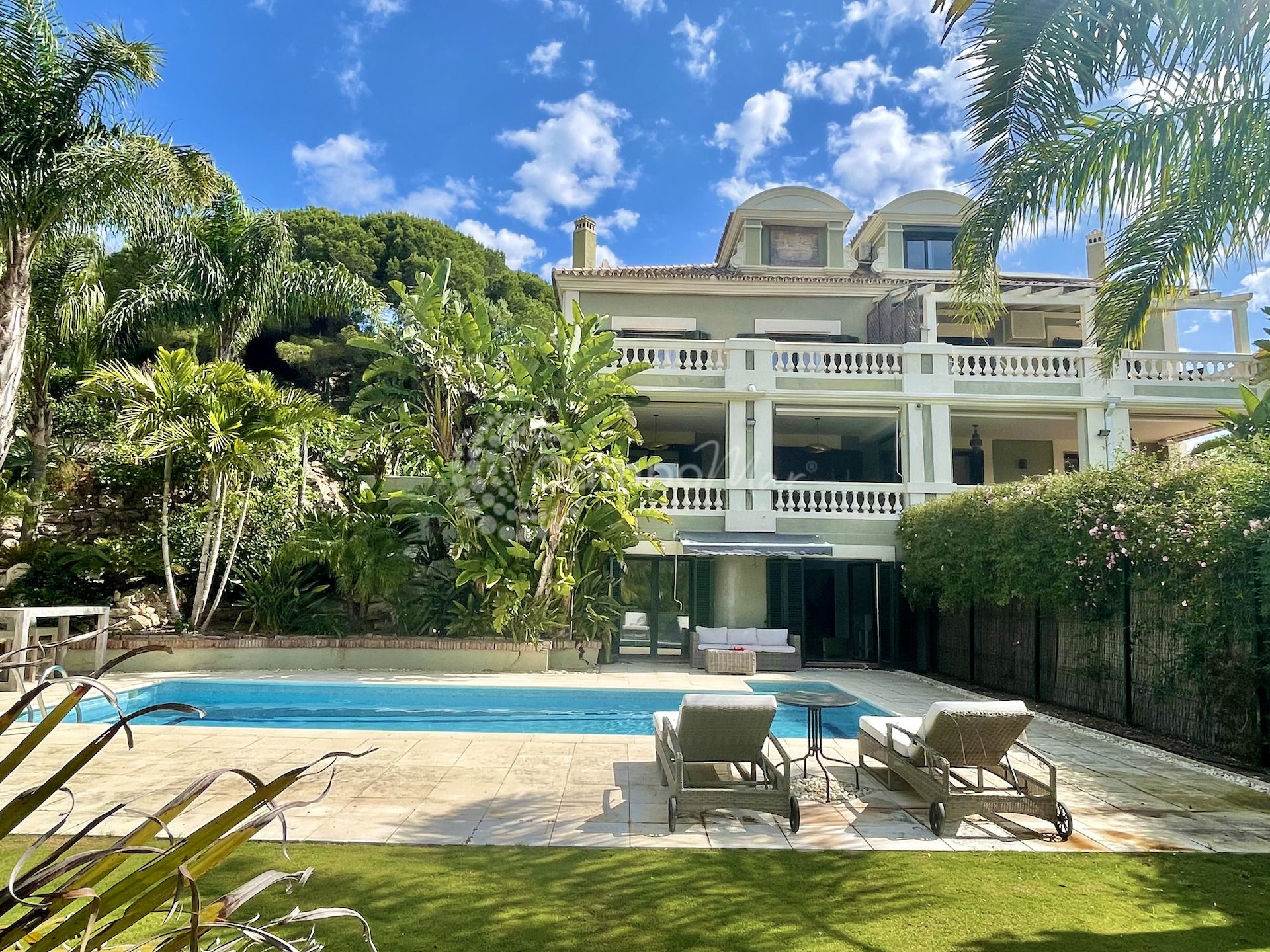 Semi Detached House in Sotogolf, Sotogrande