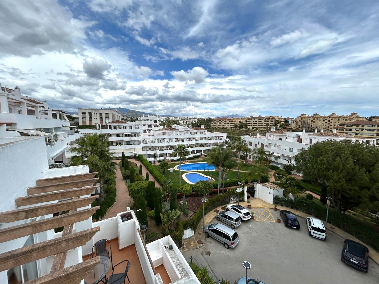 Duplex Penthouse in Selwo, Estepona