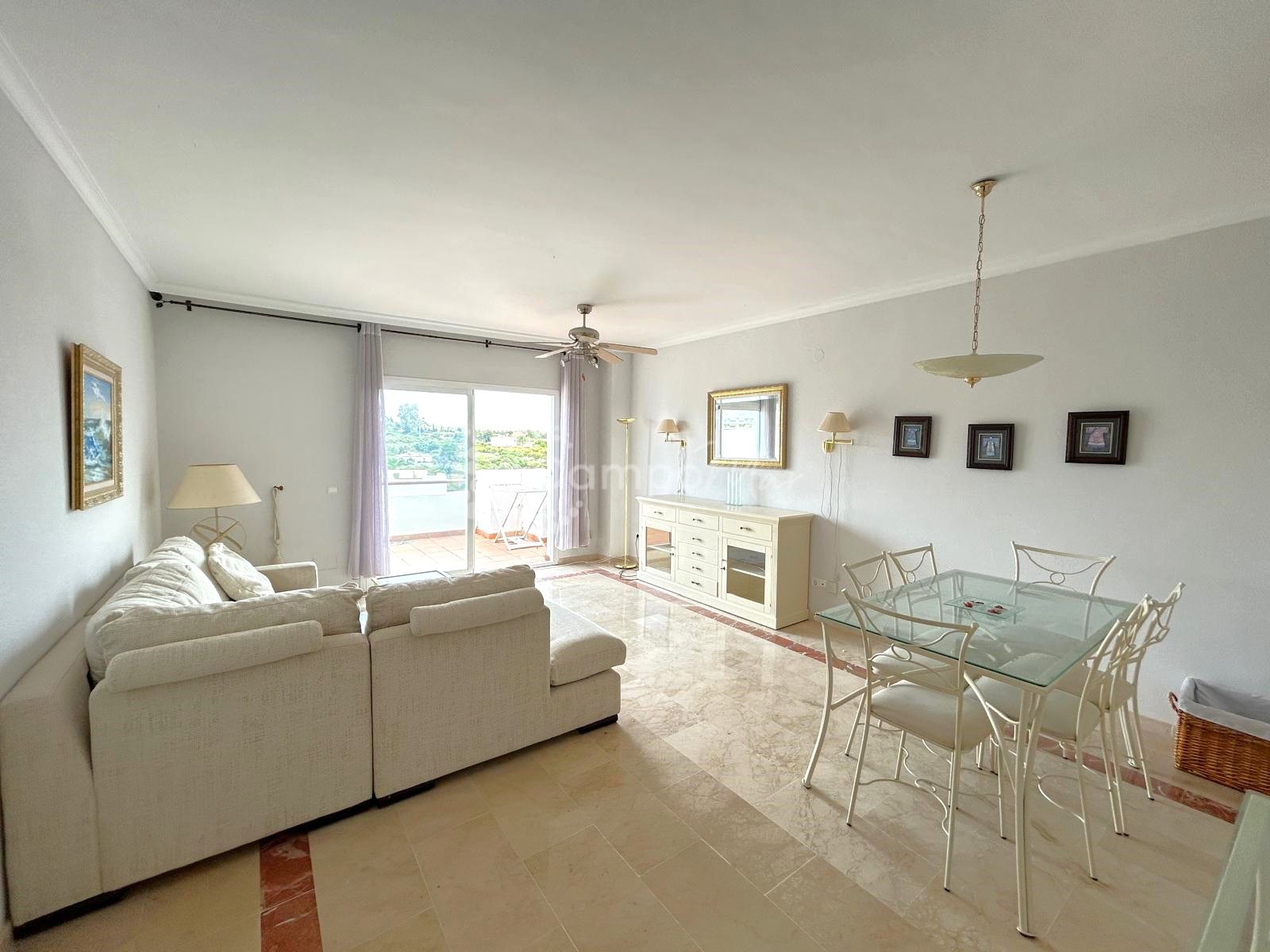 Duplex Penthouse in Selwo, Estepona