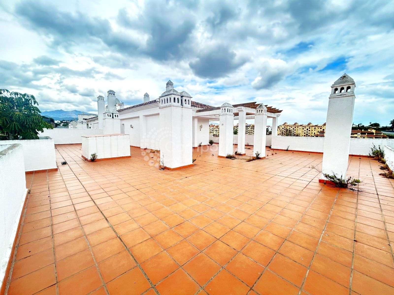 Atico Duplex en Selwo, Estepona