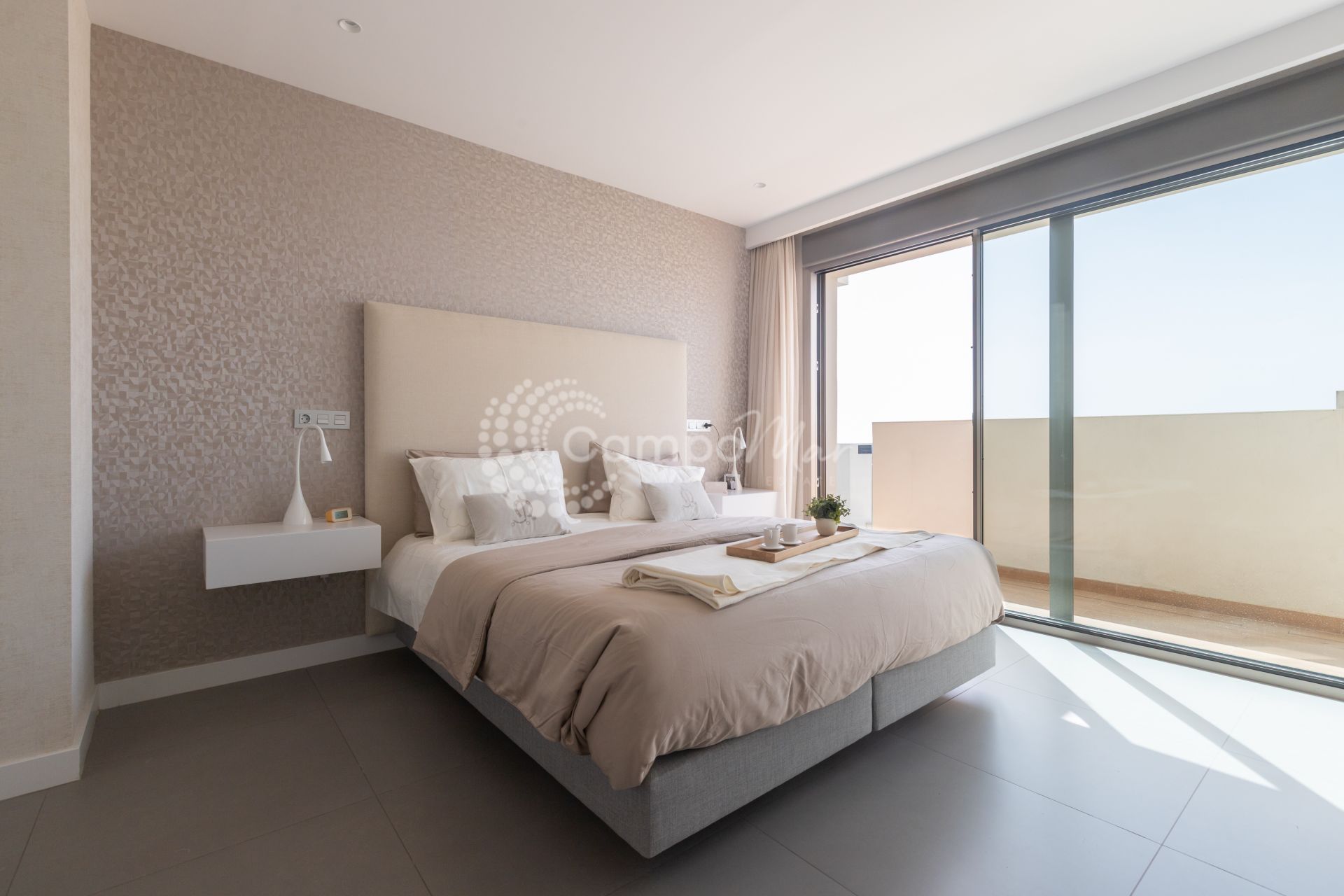 Apartment in Las Mesas, Estepona