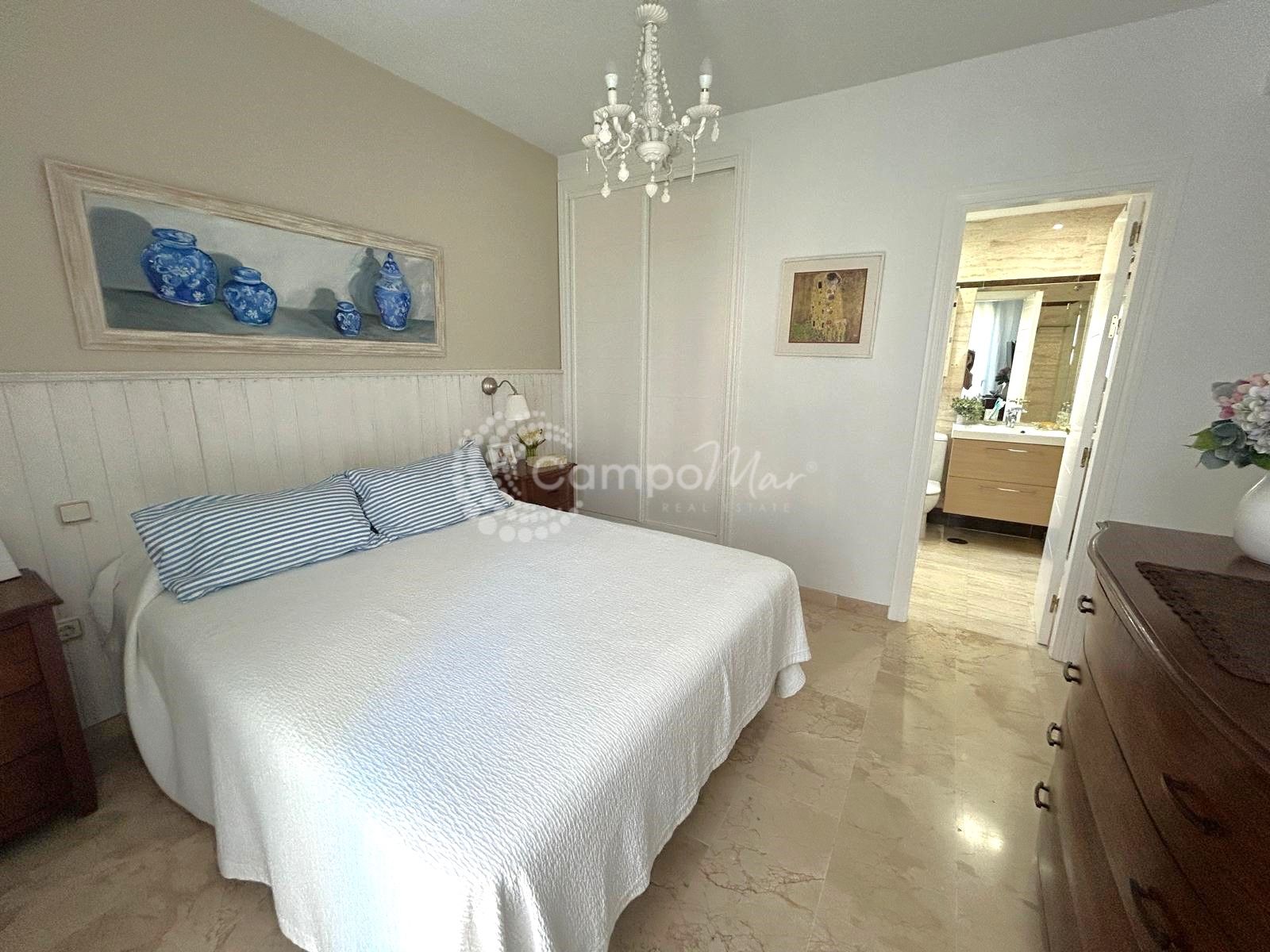 Apartment in Estepona Puerto, Estepona