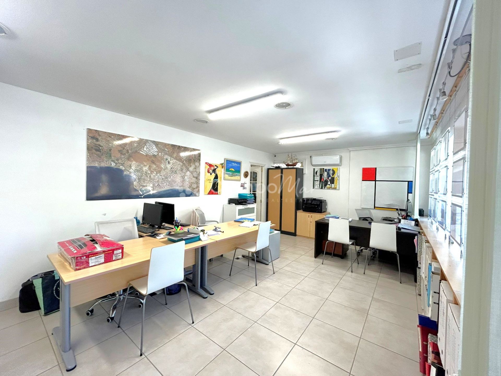 Commercial Premises in Estepona Puerto, Estepona