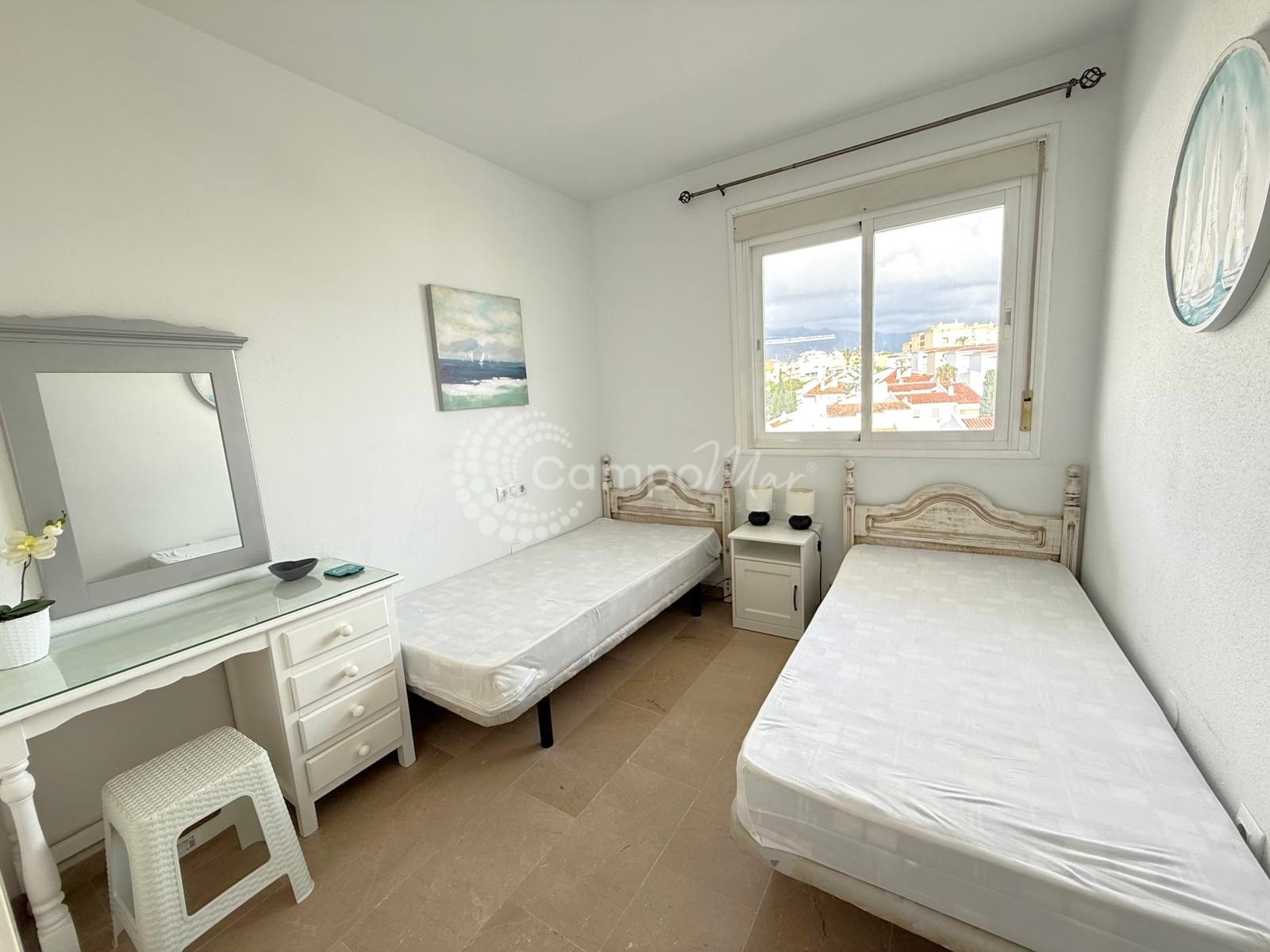 Apartamento en Estepona Puerto, Estepona