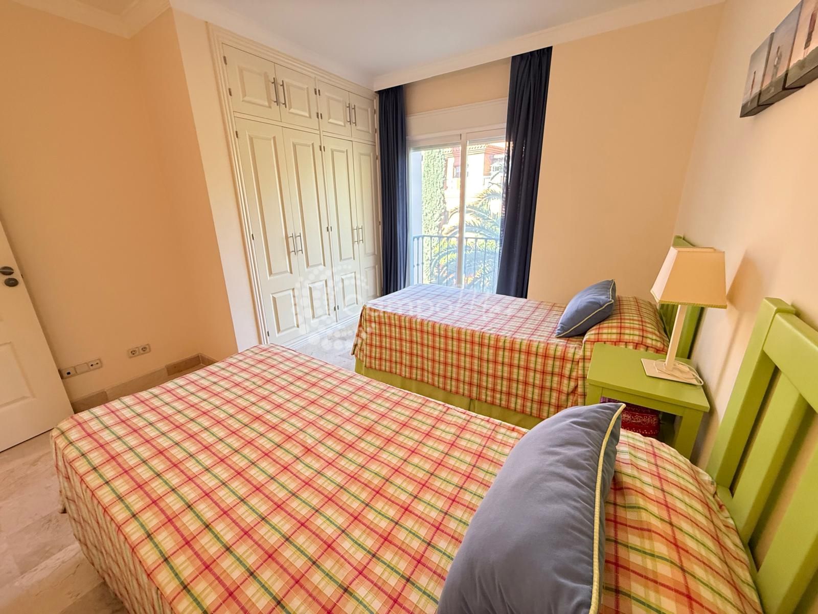 Apartment in Marques de Atalaya, Estepona