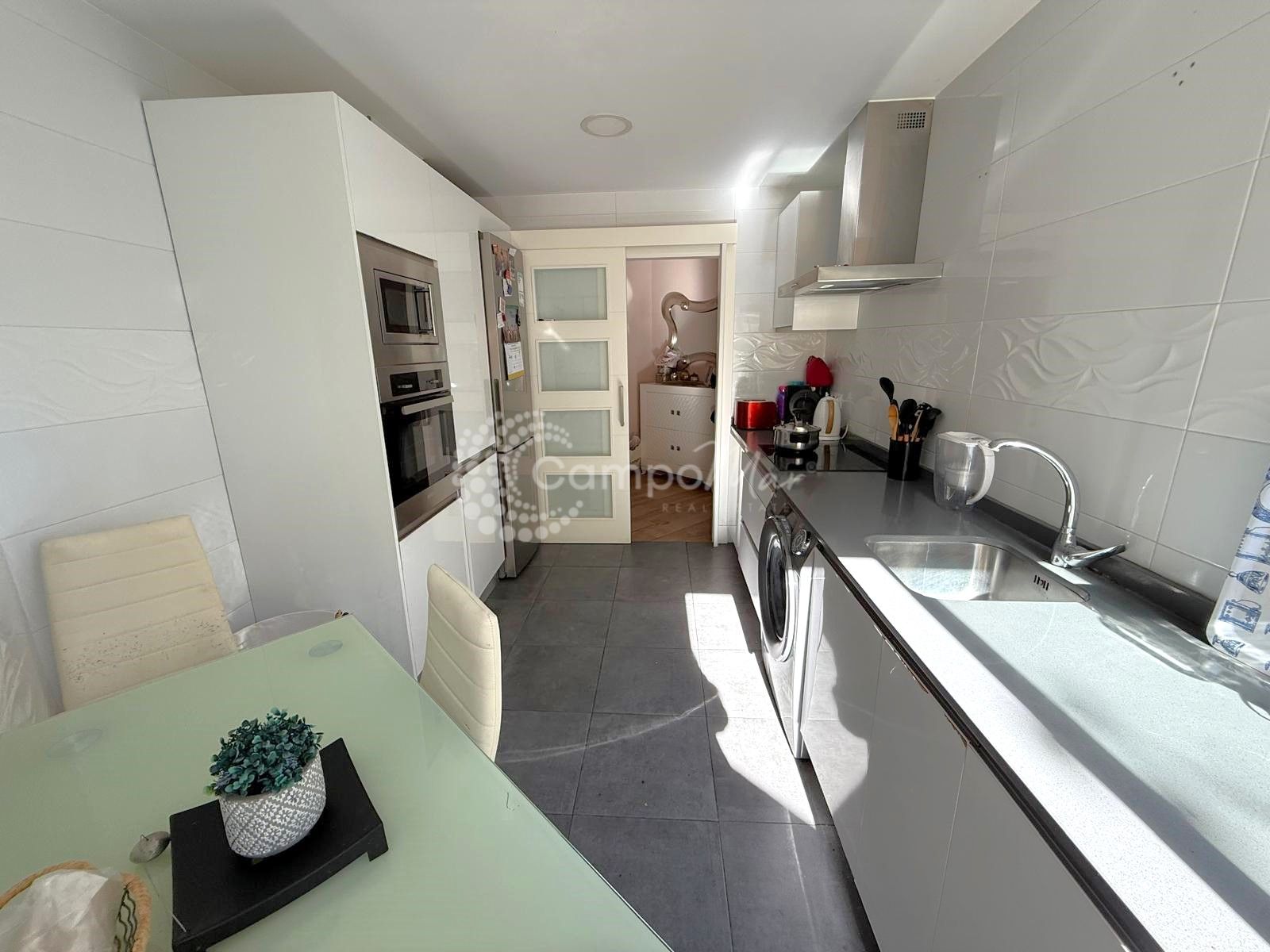 Apartment in Estepona Town, Estepona