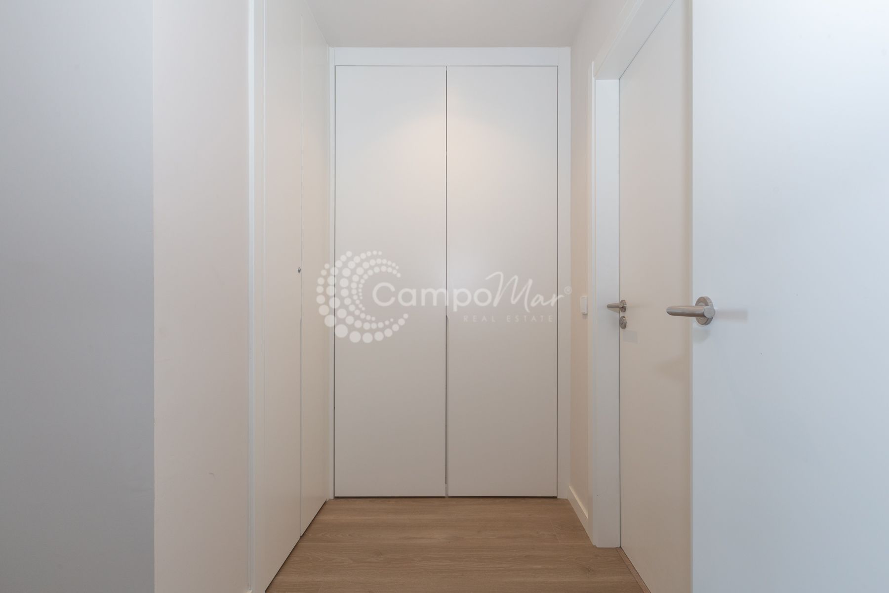 Flat in Avda de Andalucia - Sierra de Estepona, Estepona