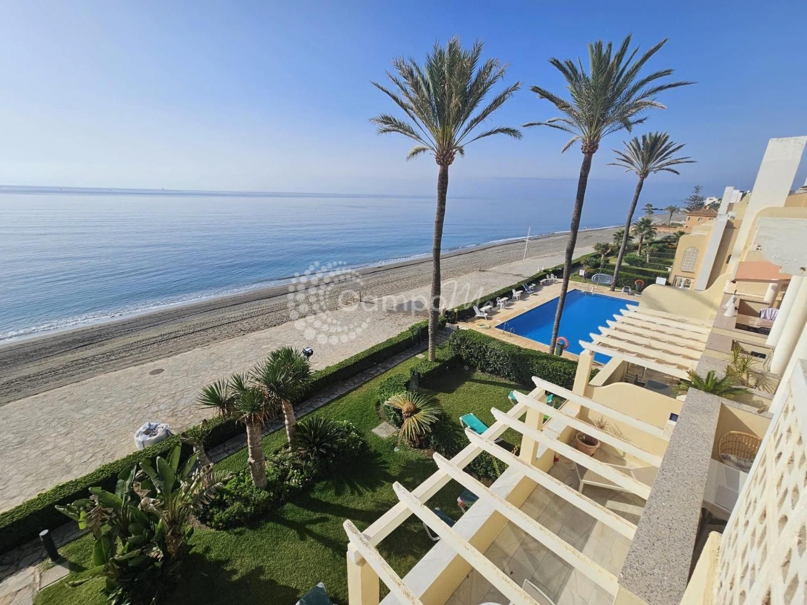 Atico Duplex en Playa del Moral, Estepona