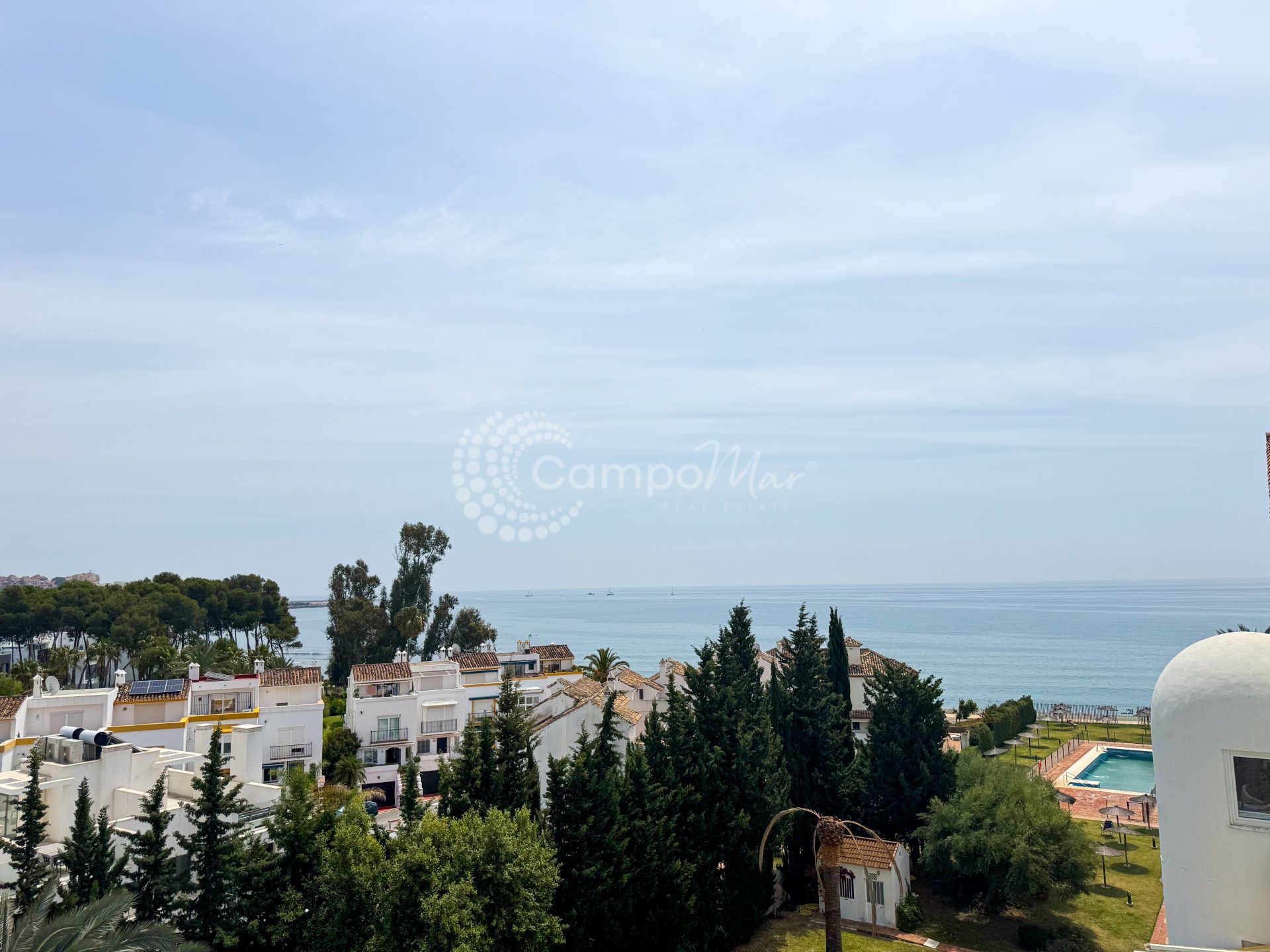 Apartment in Bahía de Estepona, Estepona