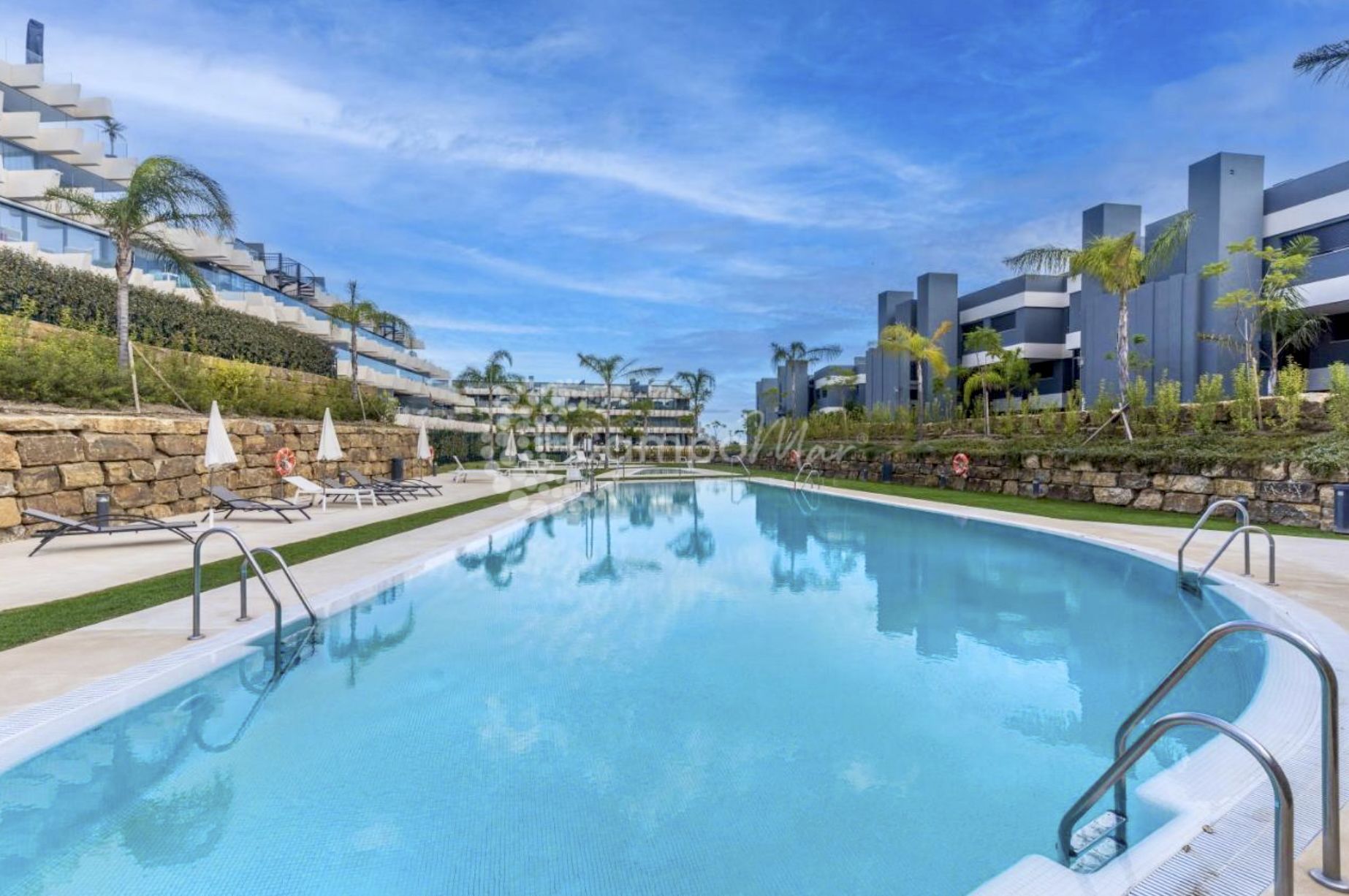 Apartment in Oasis325, Estepona