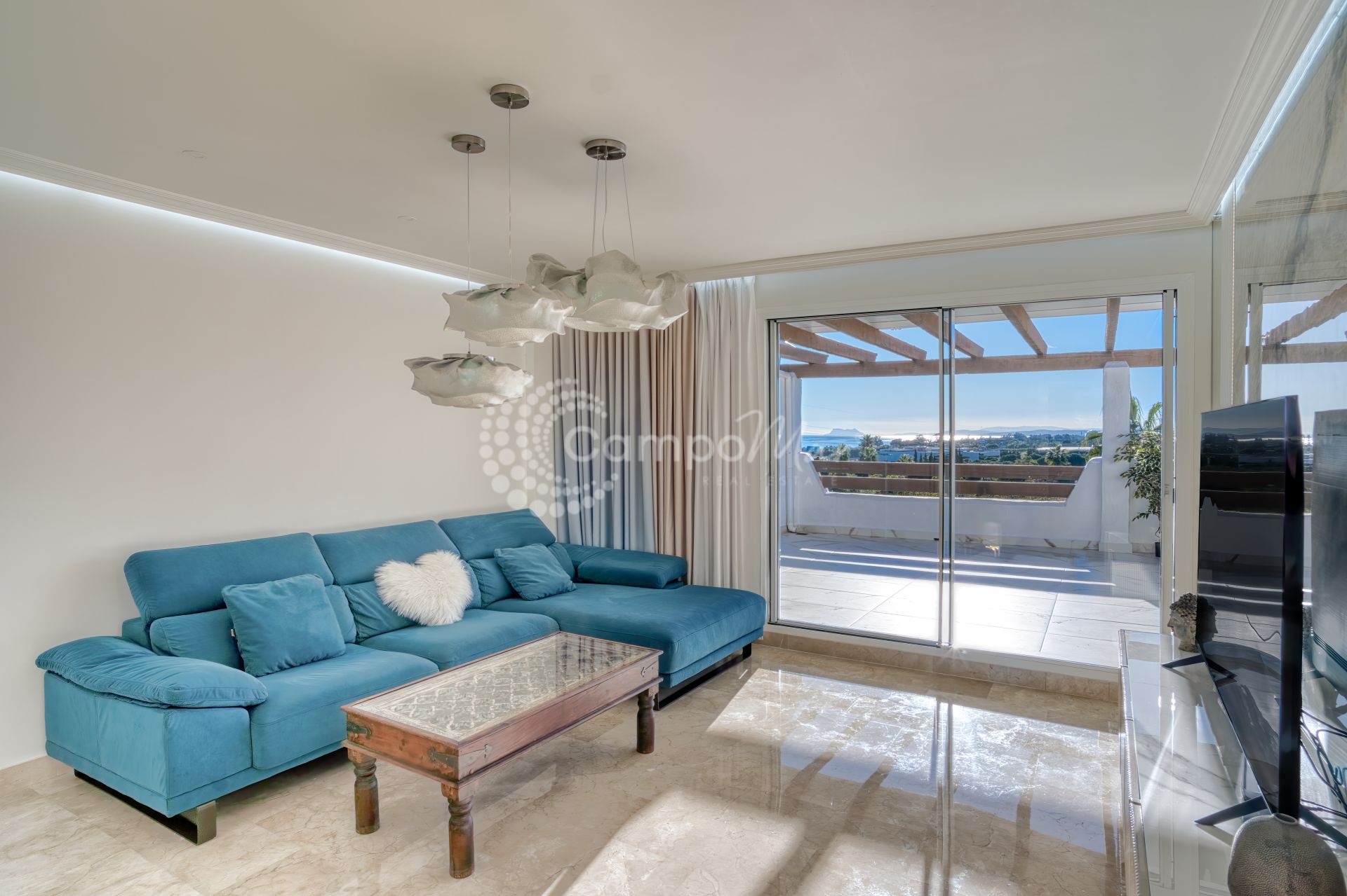 Penthouse in Selwo Hills, Estepona