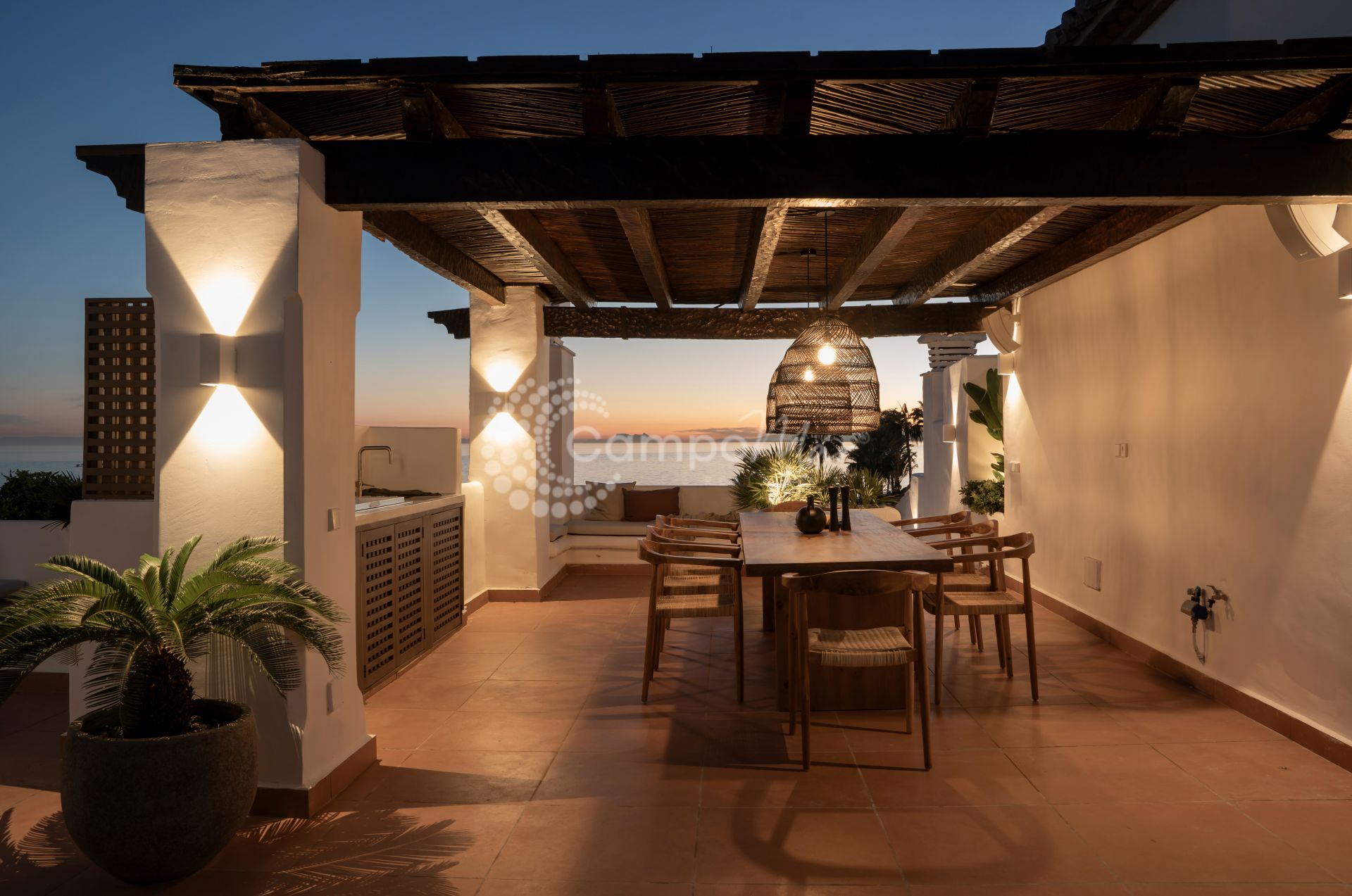 Penthouse in Alcazaba Beach, Estepona