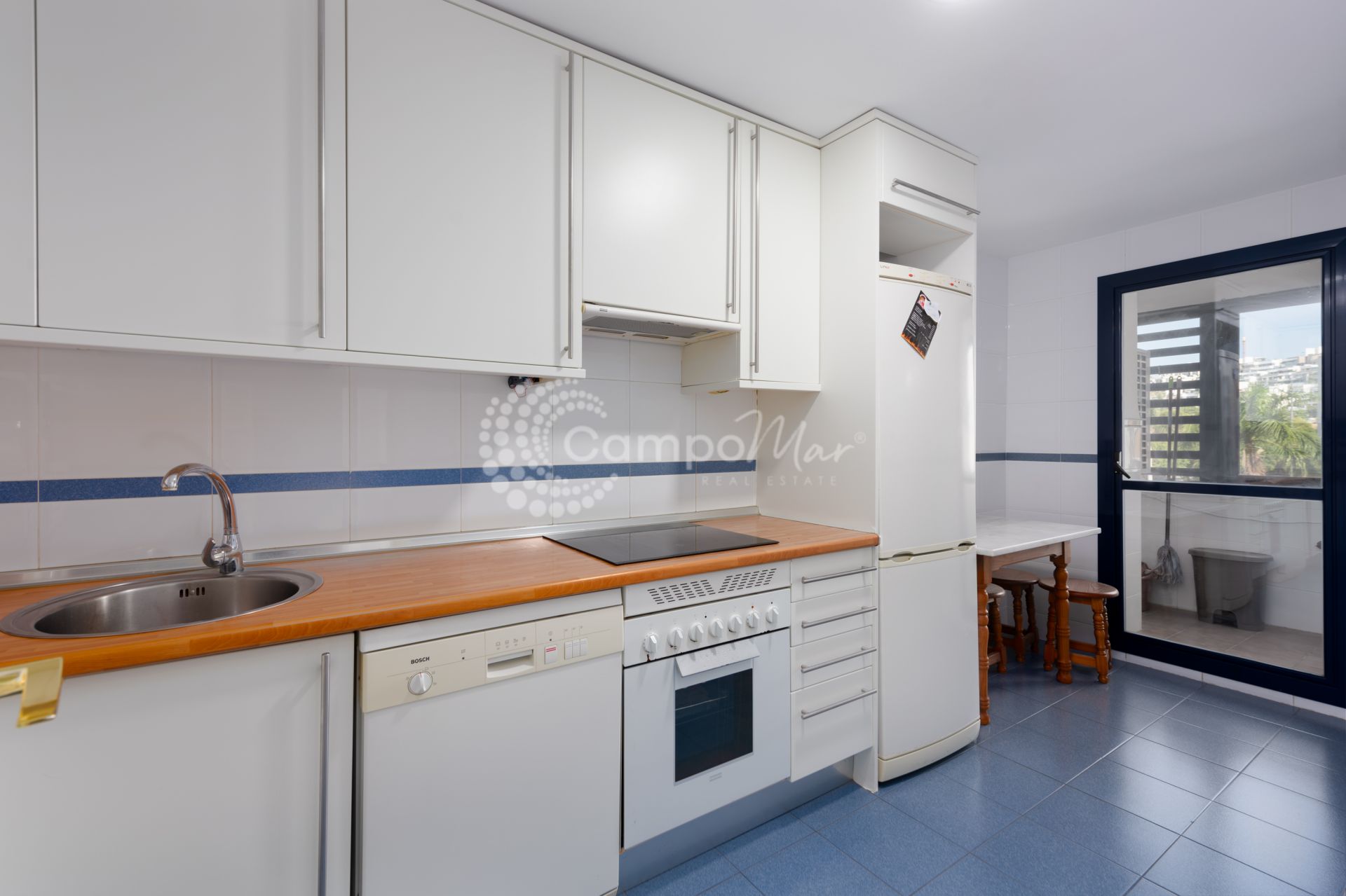 Apartment in Estepona Puerto, Estepona