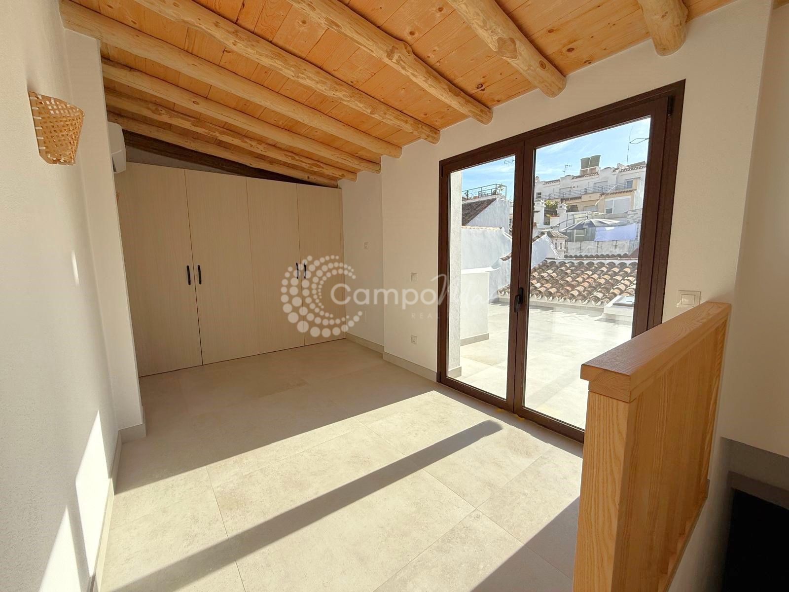 House in Estepona Centre, Estepona