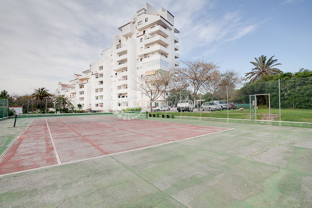 Apartment in Bahía de Estepona, Estepona