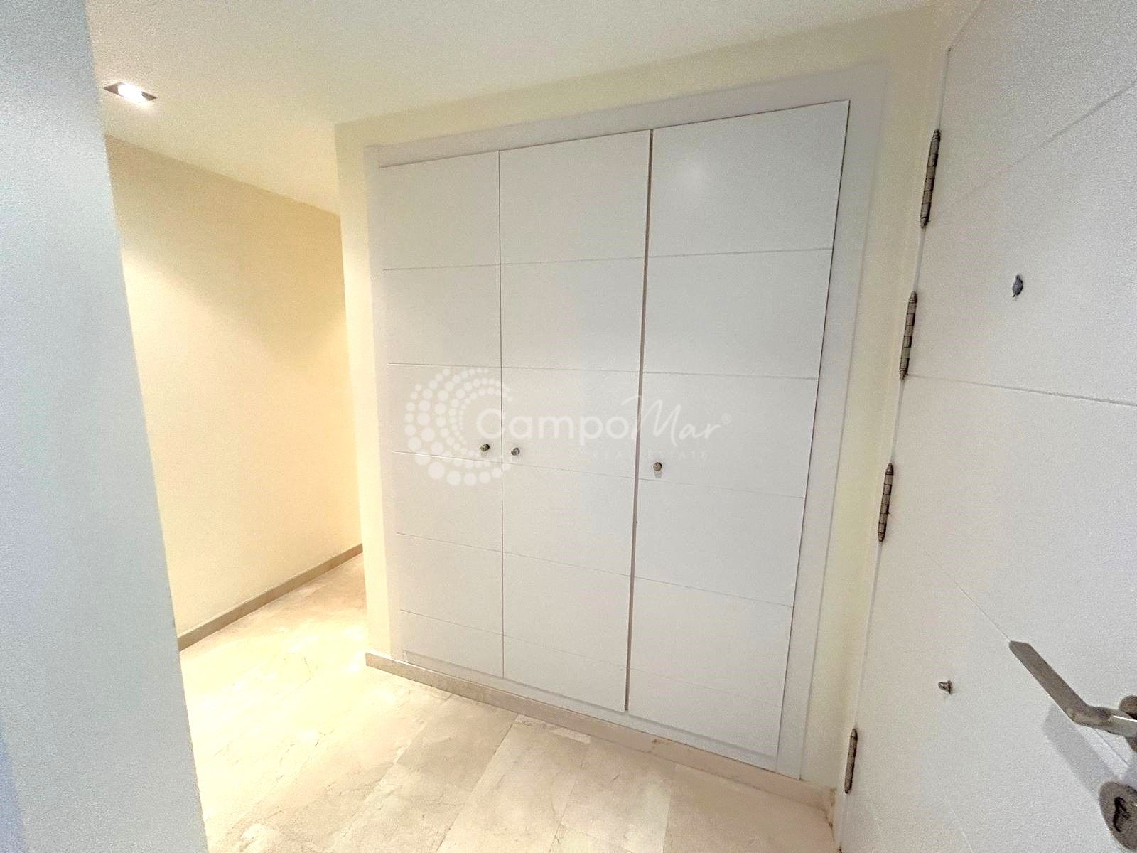 Apartamento en Estepona Puerto, Estepona