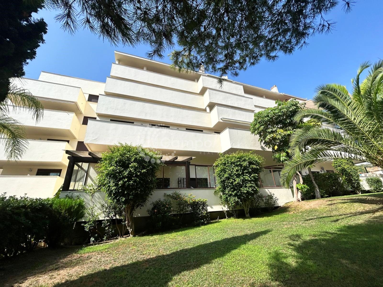 Apartment in Estepona Town, Estepona