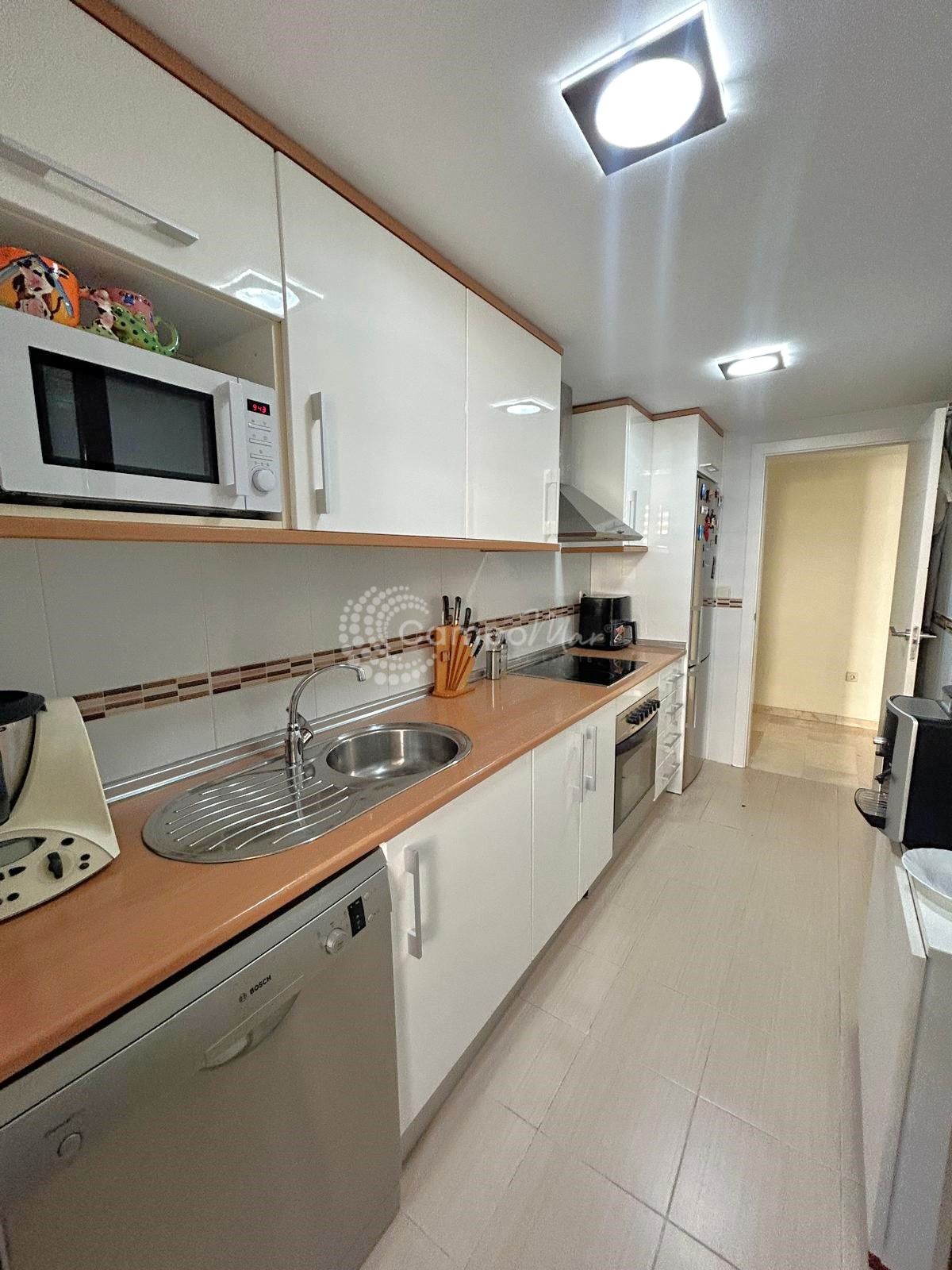 Apartment in Estepona Puerto, Estepona