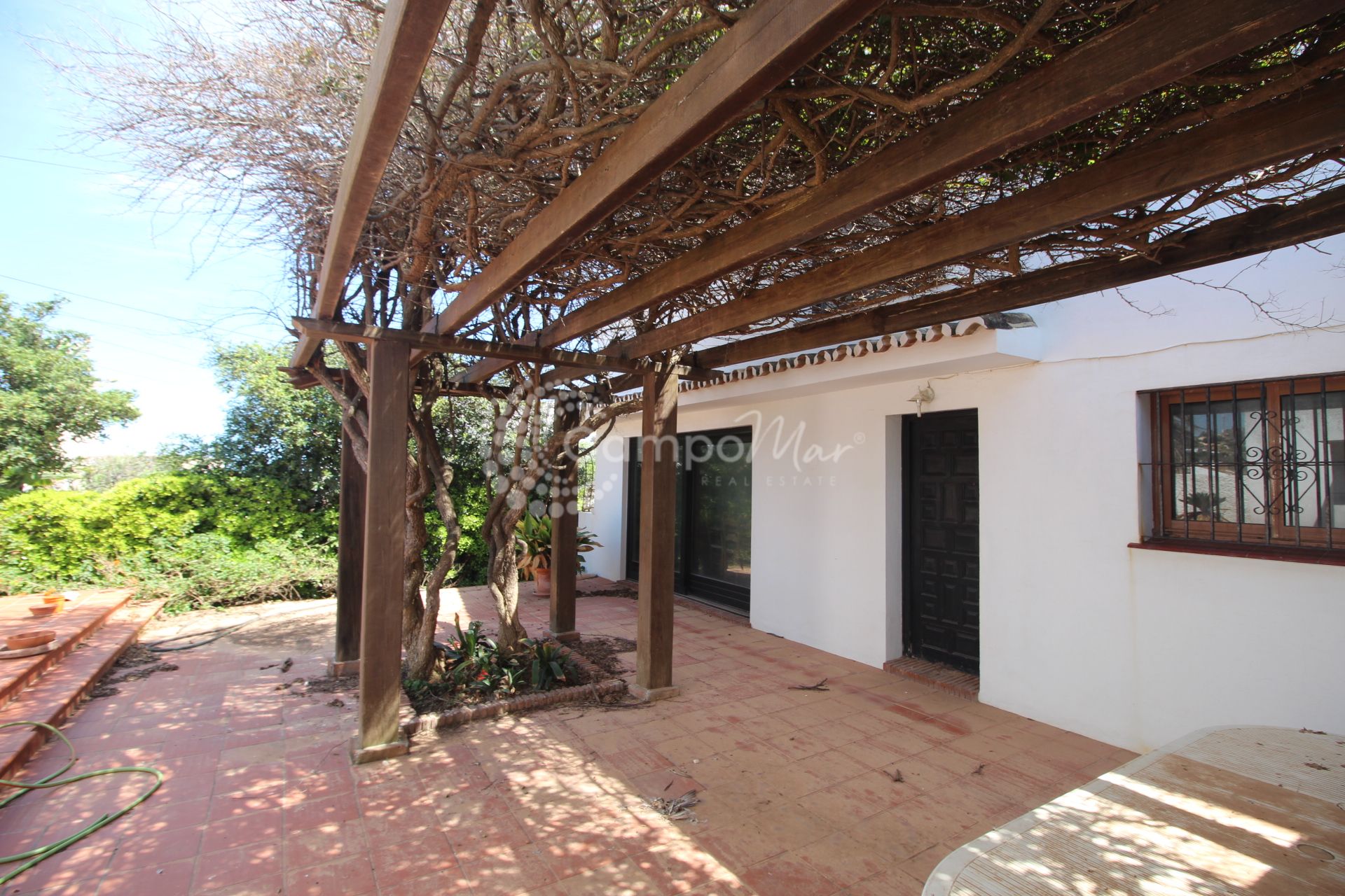 Villa in Bahia Dorada, Estepona