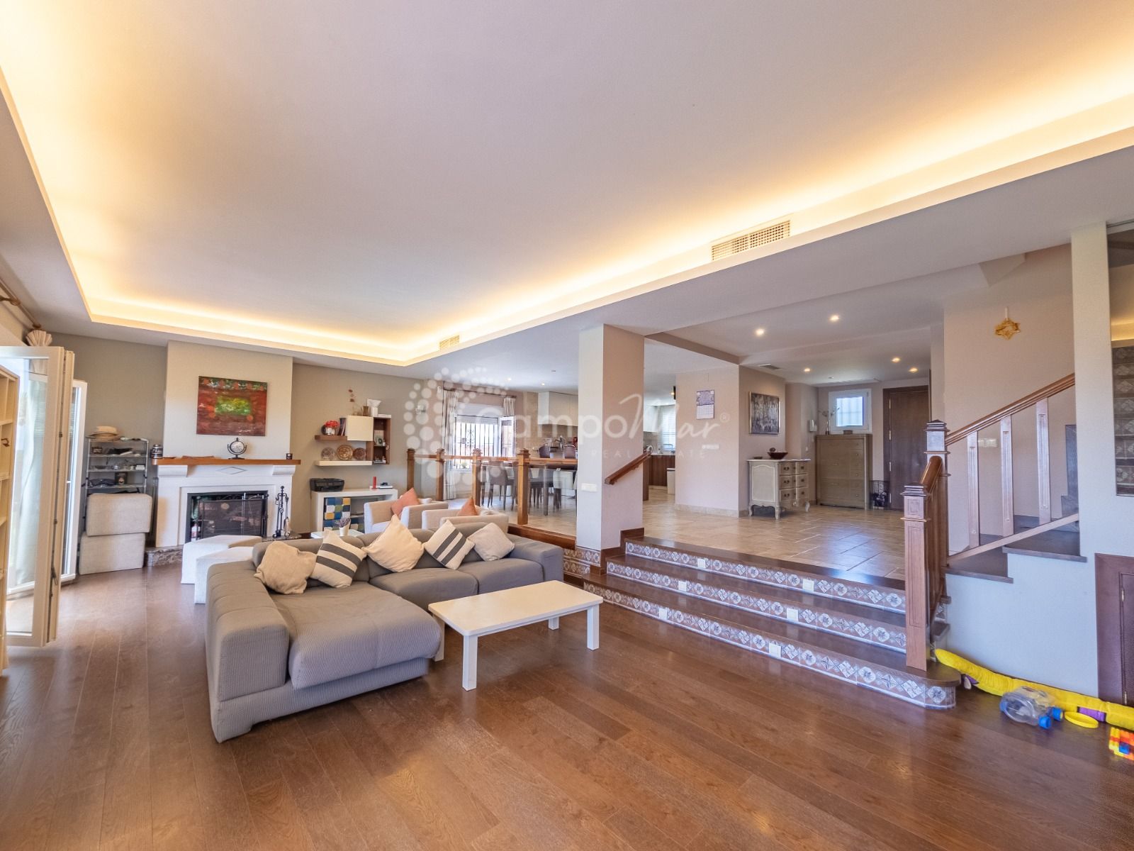 Town House in Beach Side New Golden Mile, Estepona