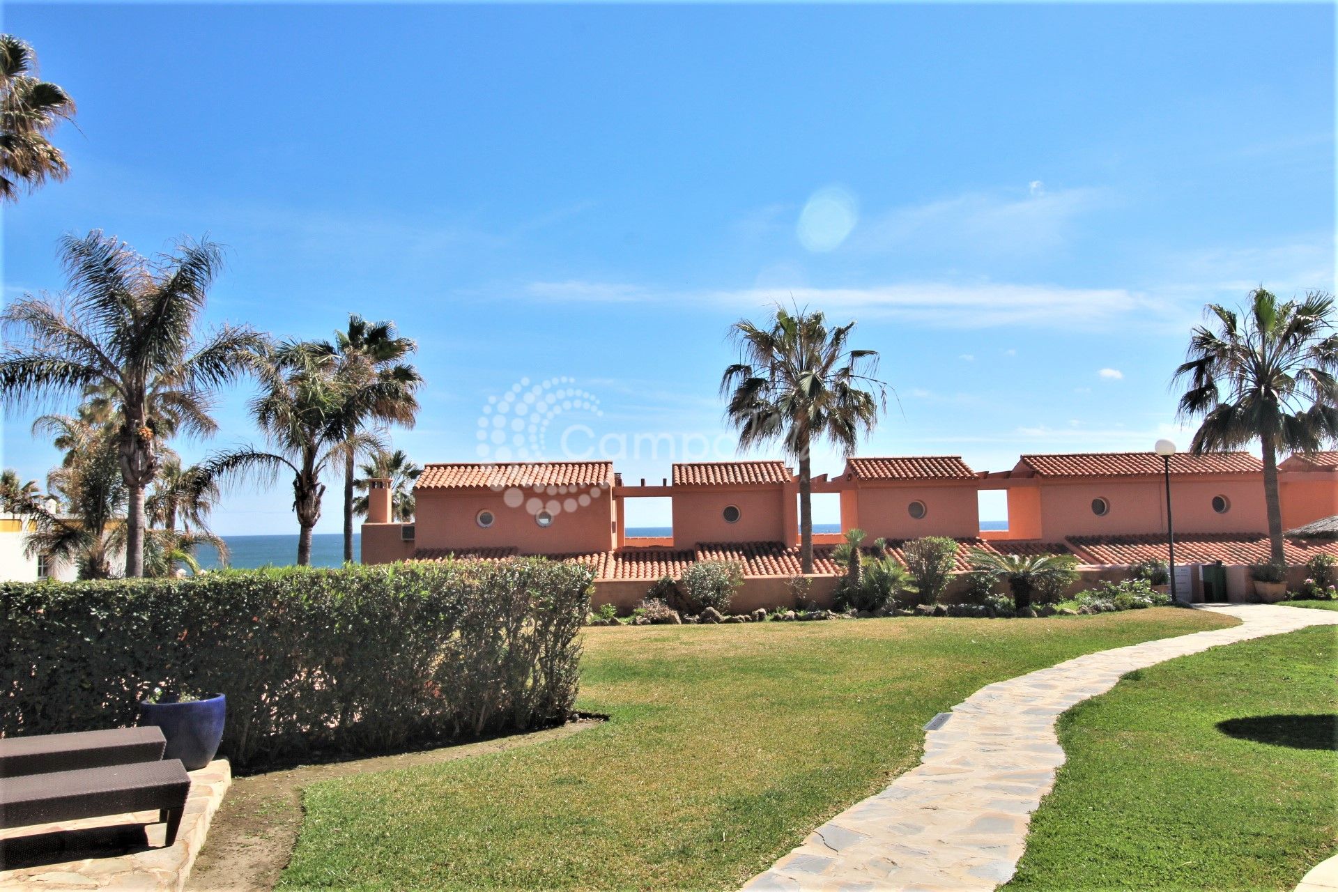 Ground Floor Apartment in Estepona Playa, Estepona