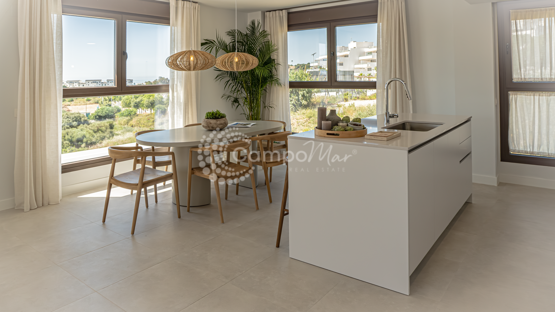 Penthouse in Estepona West, Estepona