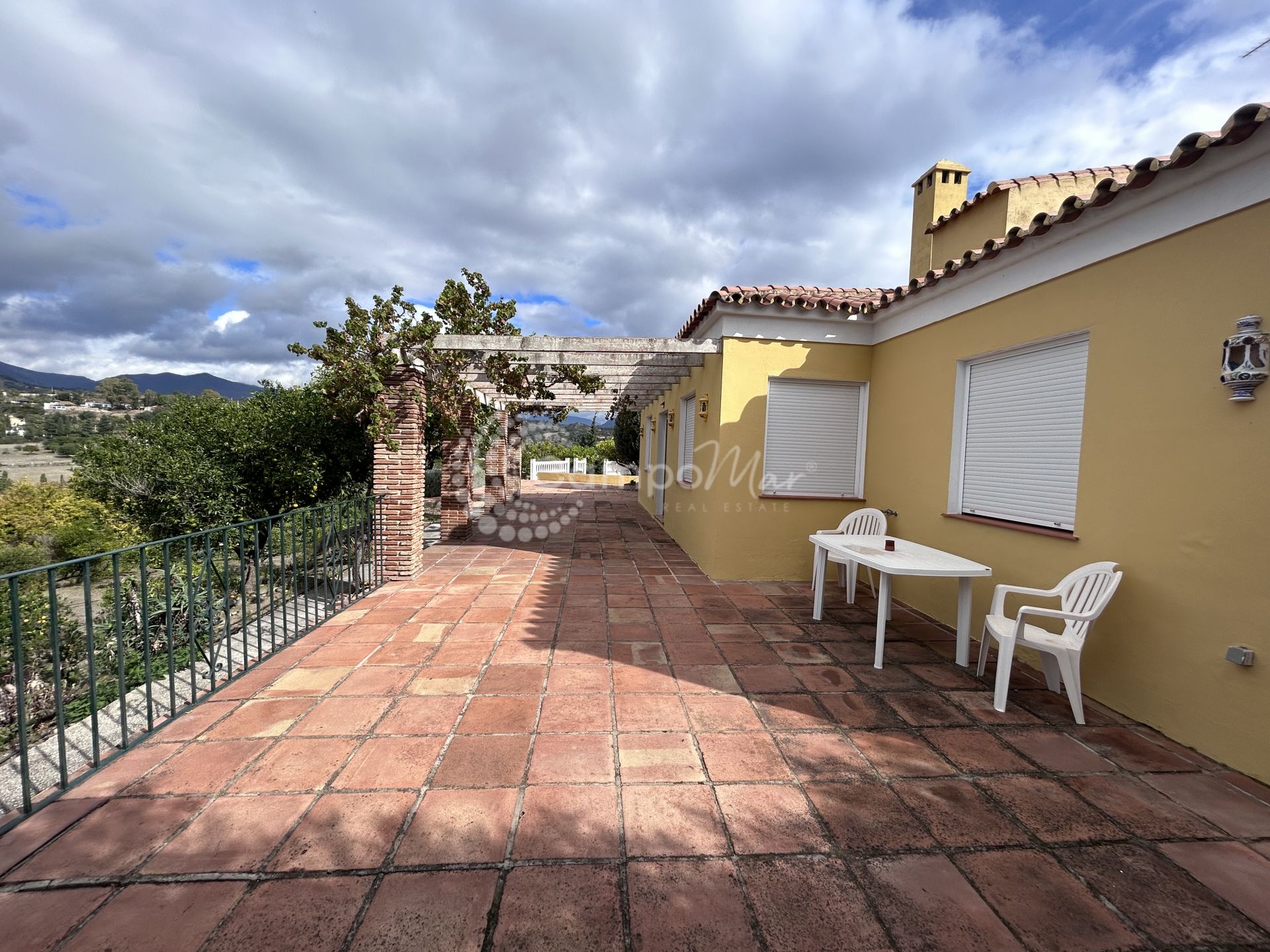 Country House in El Padron, Estepona