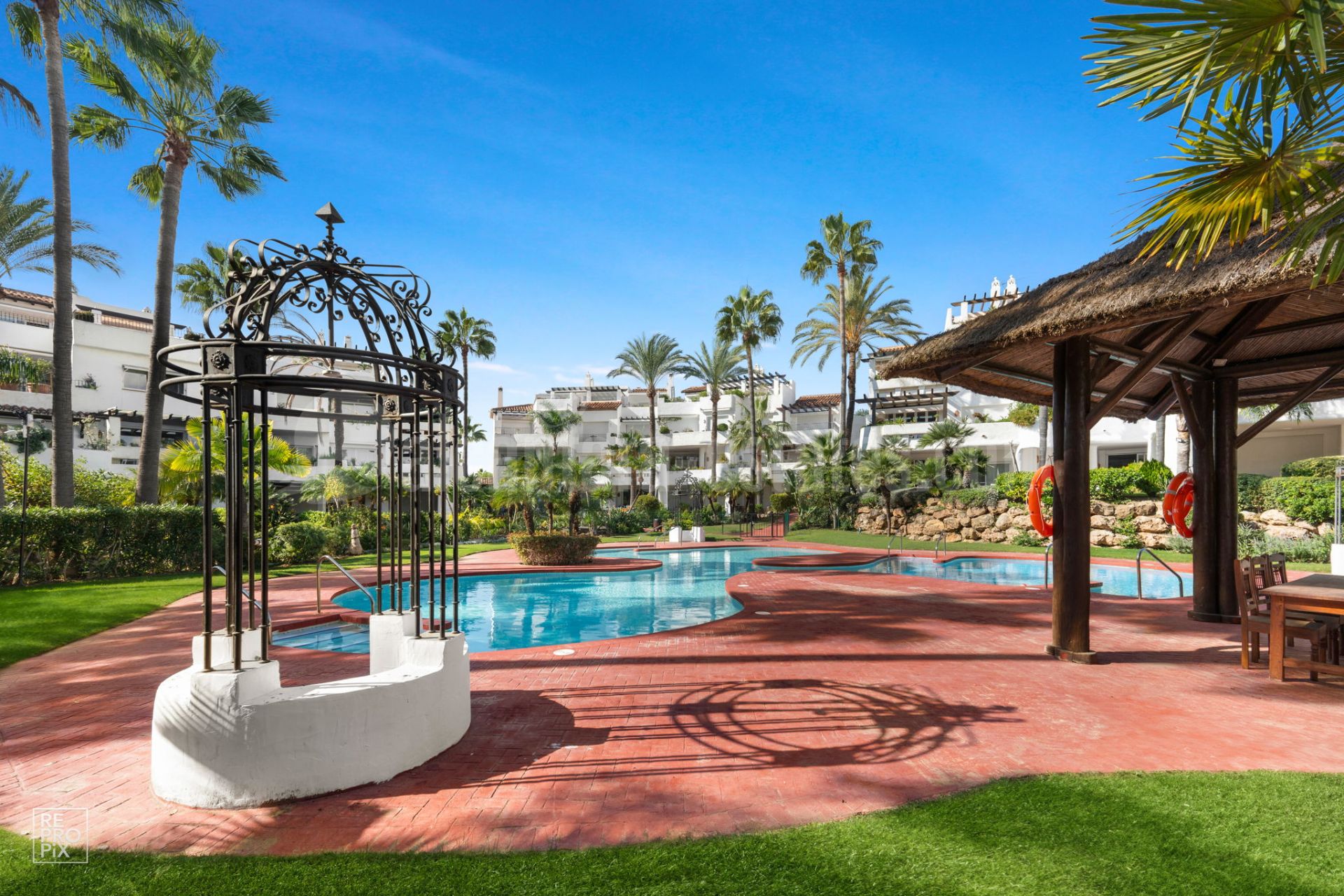 Ground Floor Apartment in Marbella - Puerto Banus, Marbella