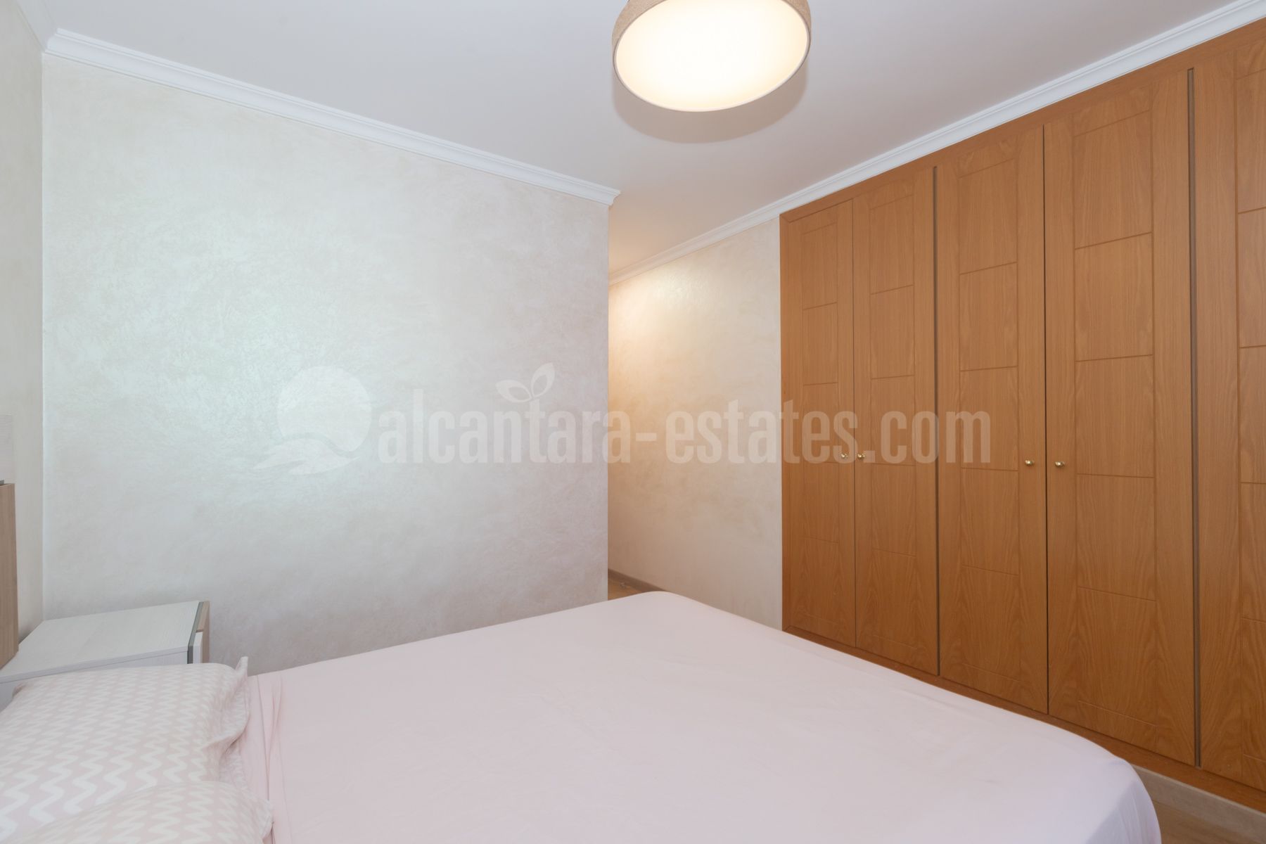 Flat in Nueva Andalucia, Marbella