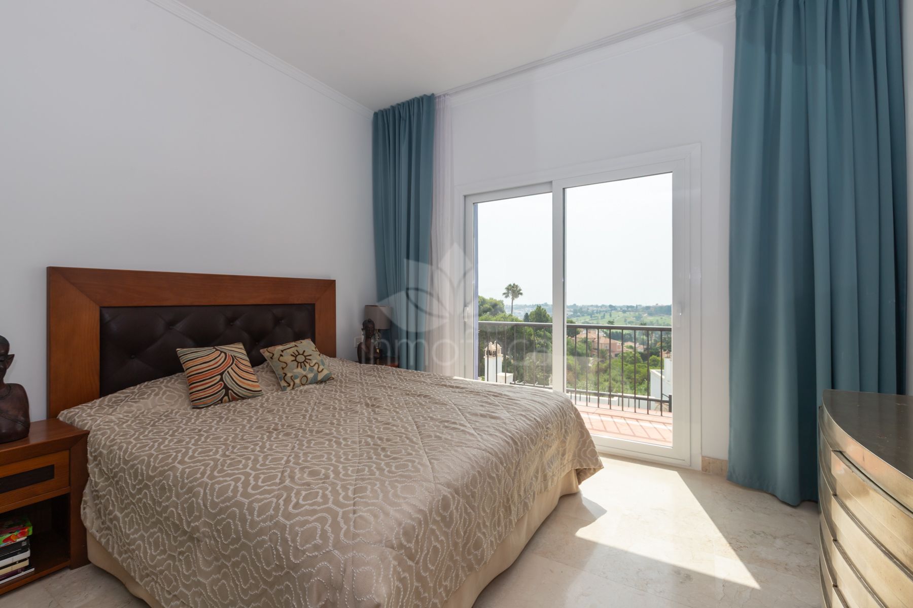 Apartamento en Paraiso Pueblo, Benahavis