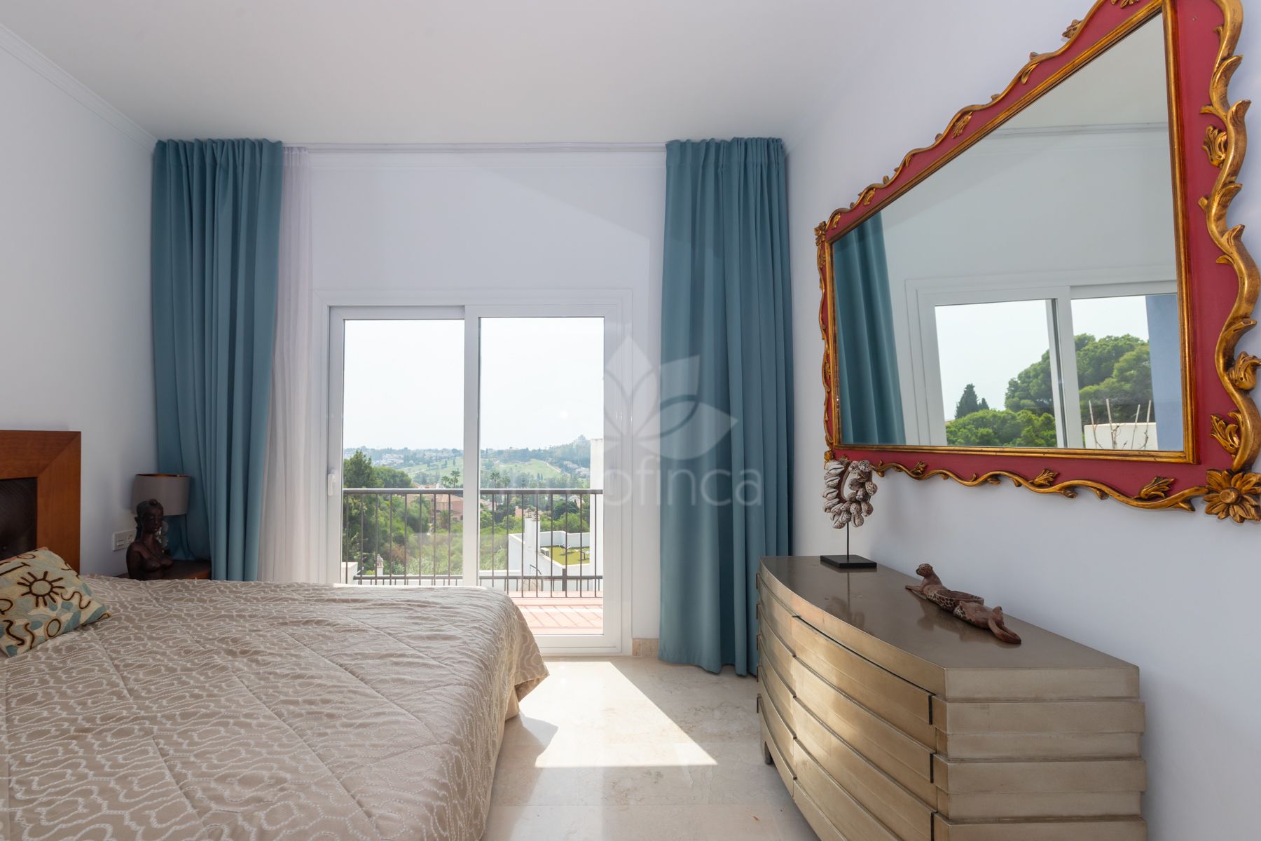 Apartamento en Paraiso Pueblo, Benahavis