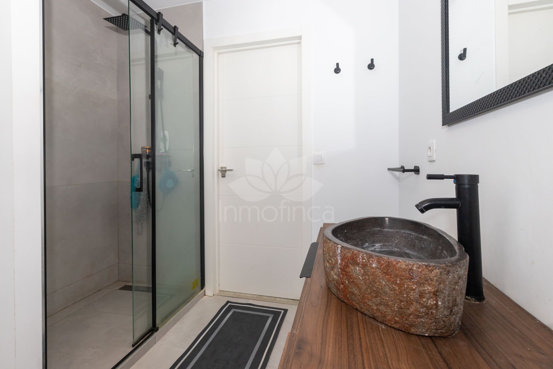 Apartamento en Paraiso Pueblo, Benahavis