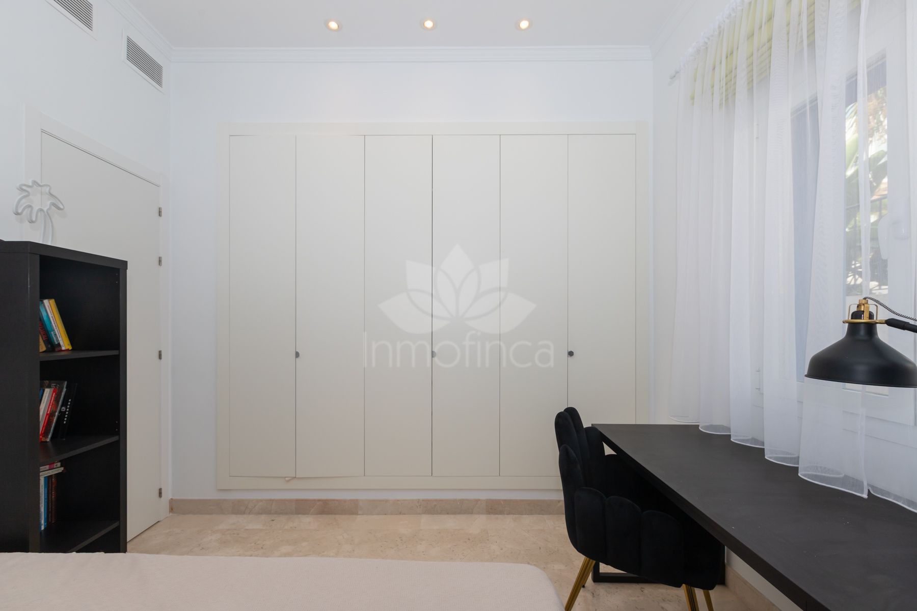 Apartamento en Paraiso Pueblo, Benahavis