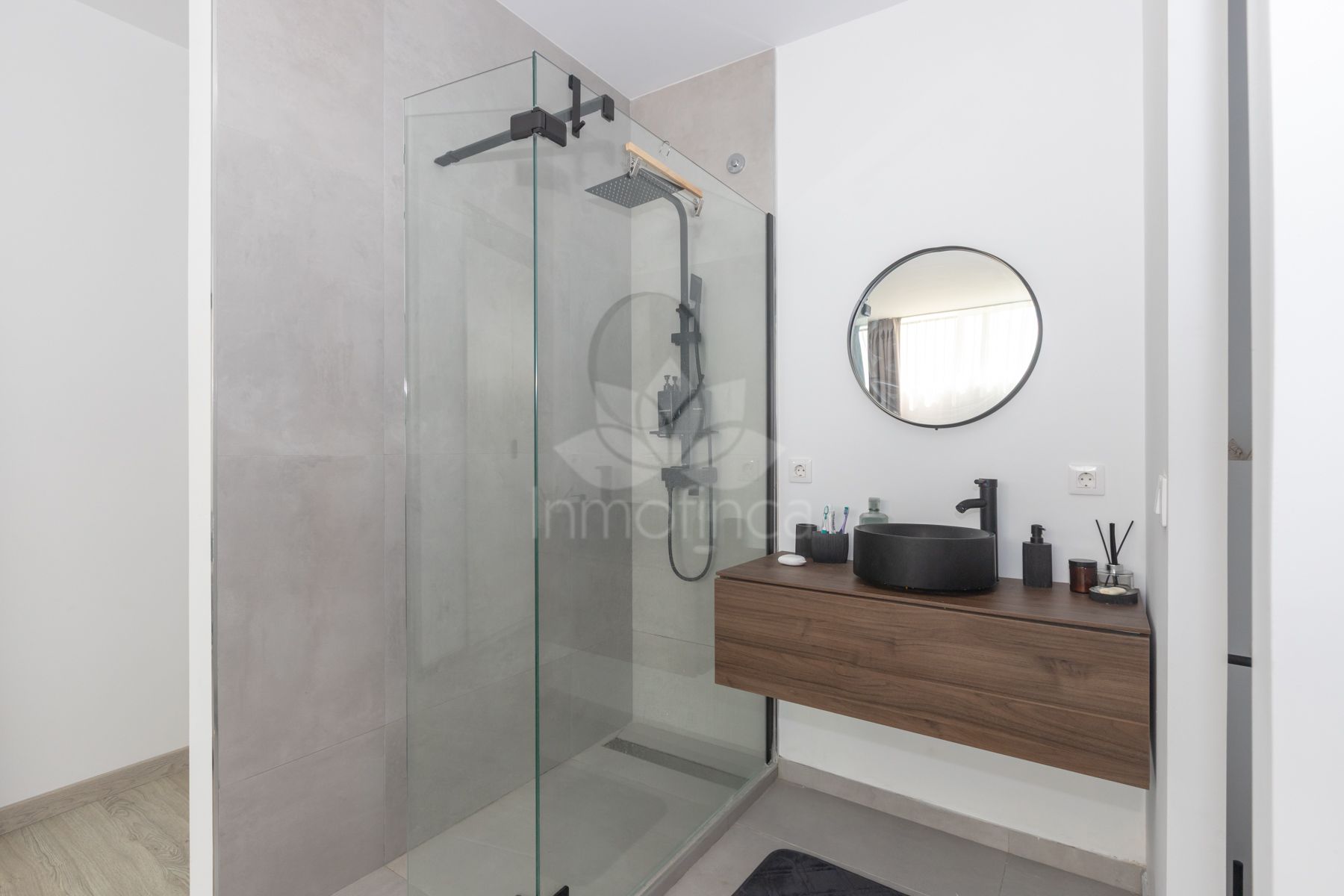 Apartamento en Paraiso Pueblo, Benahavis