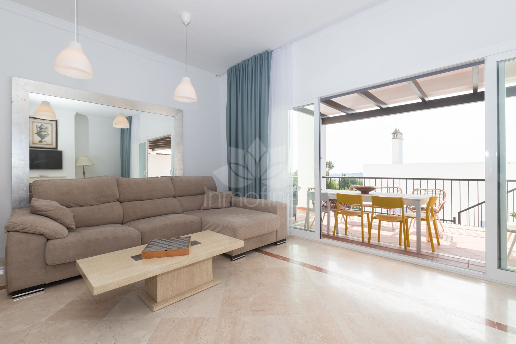 Apartamento en Paraiso Pueblo, Benahavis